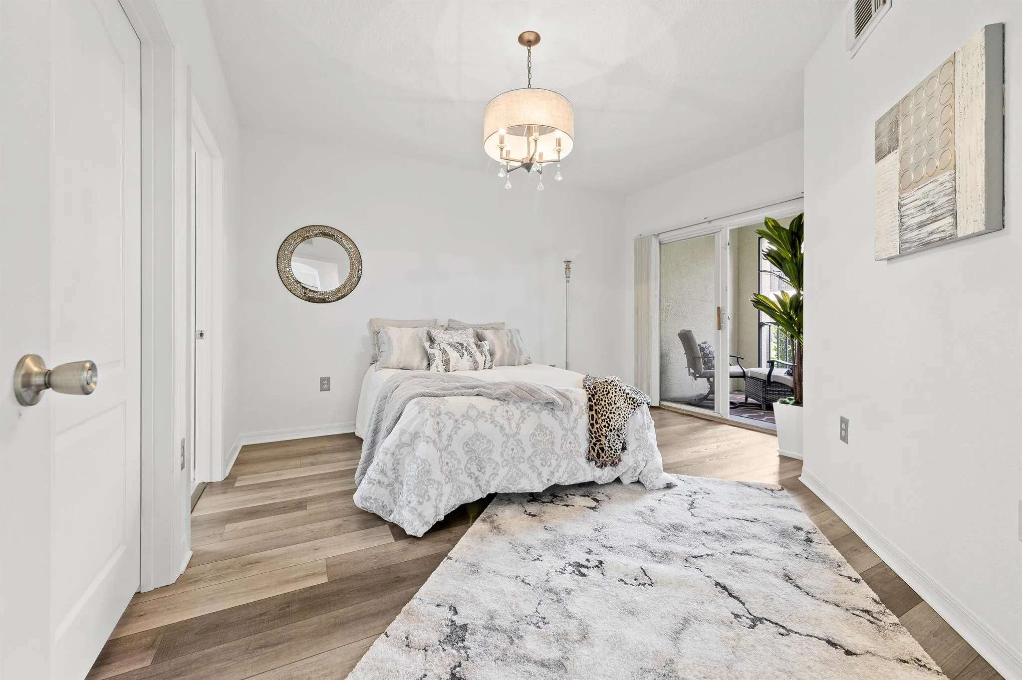140 SW Peacock Boulevard, #103