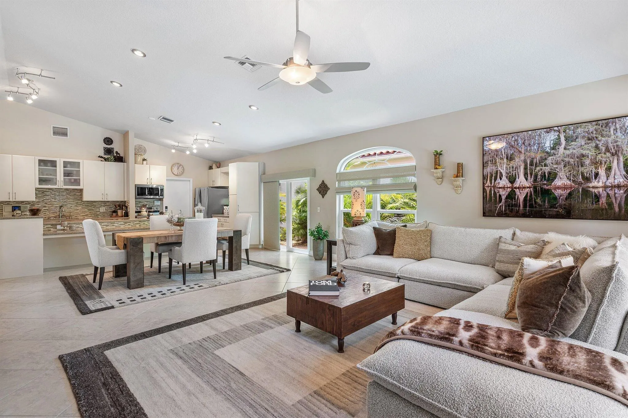 17275 Antigua Point Way