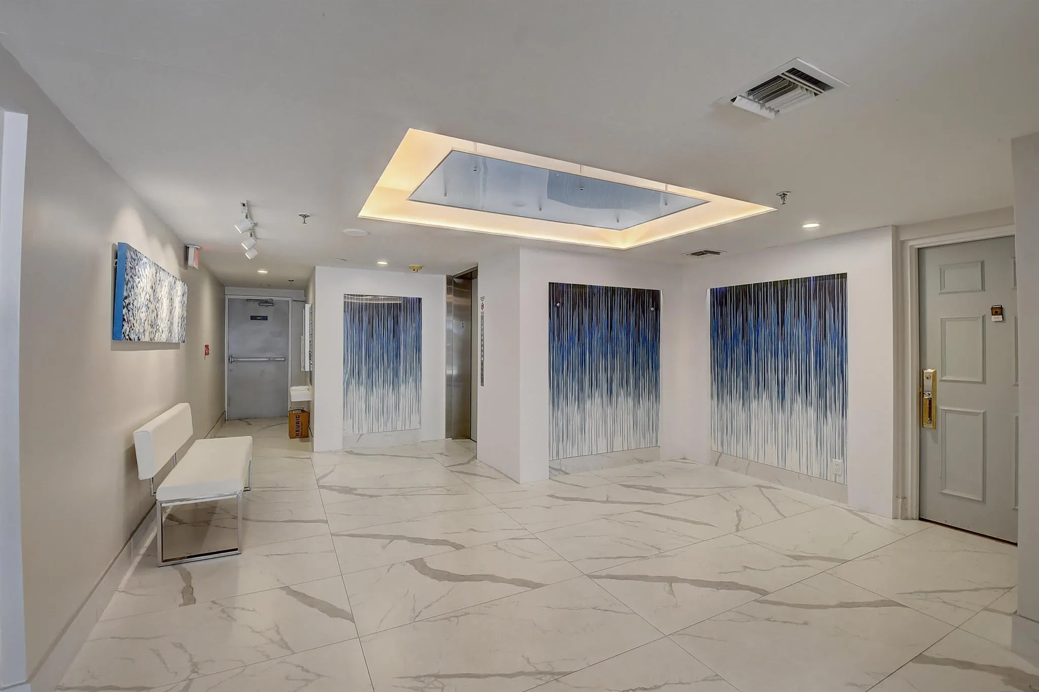 7578 Regency Lake Drive, #801
