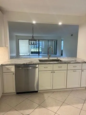5600 Fairway Park Drive, #103