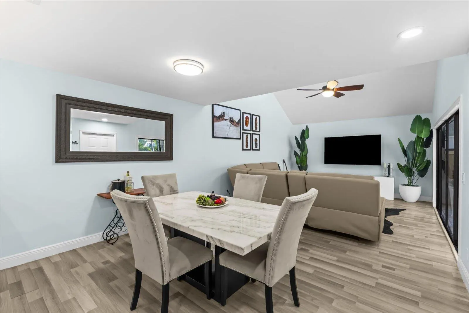 1100 SE Mitchell Avenue, #103