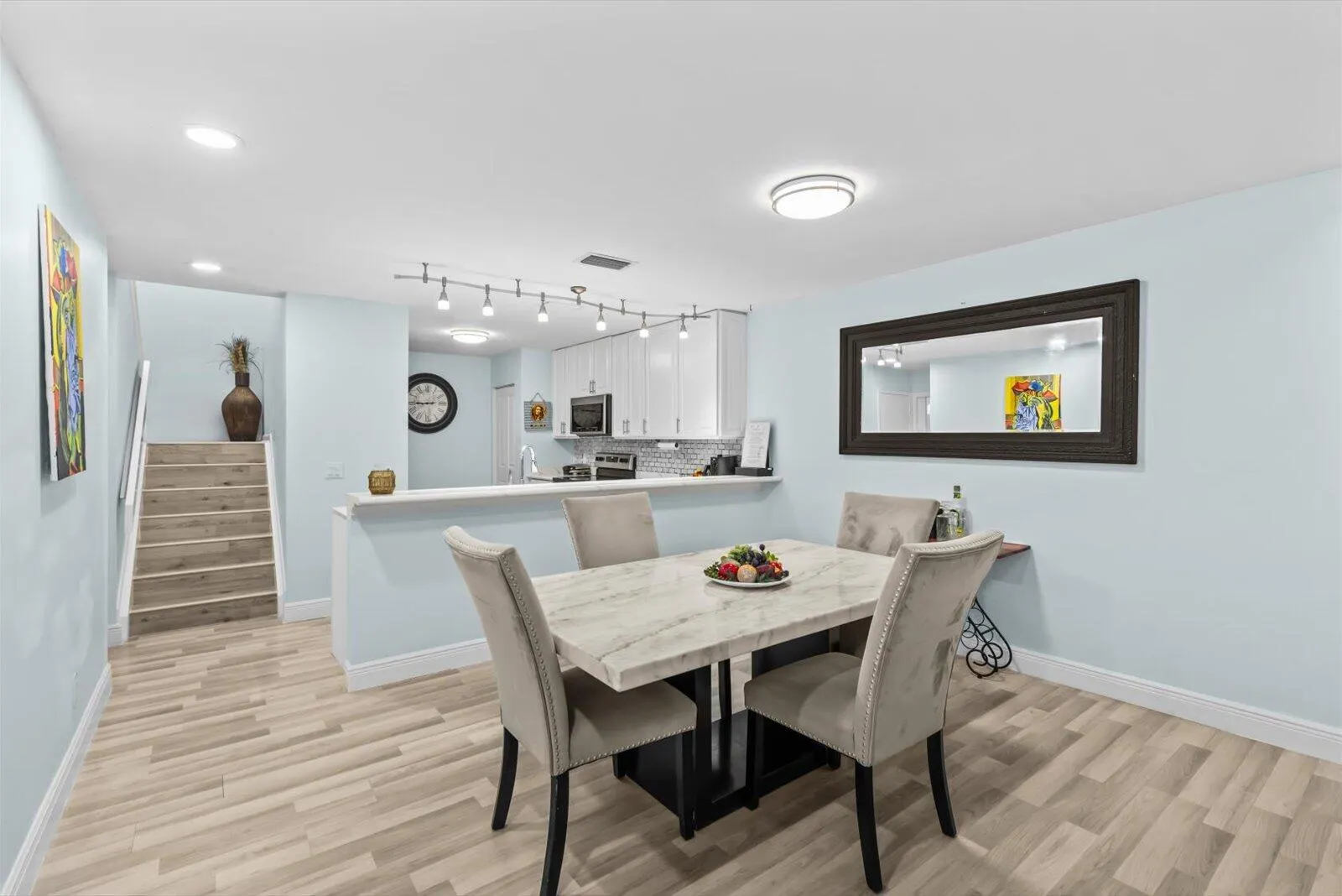 1100 SE Mitchell Avenue, #103