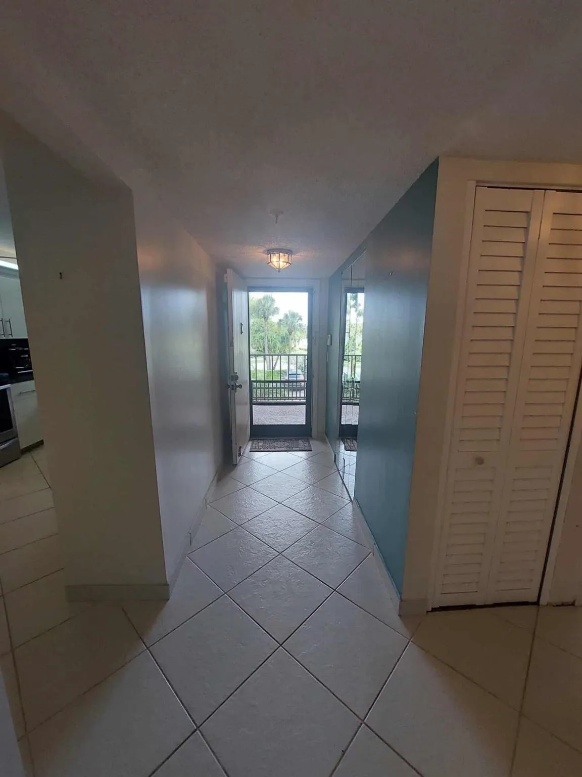 7770 Tahiti Lane, #206