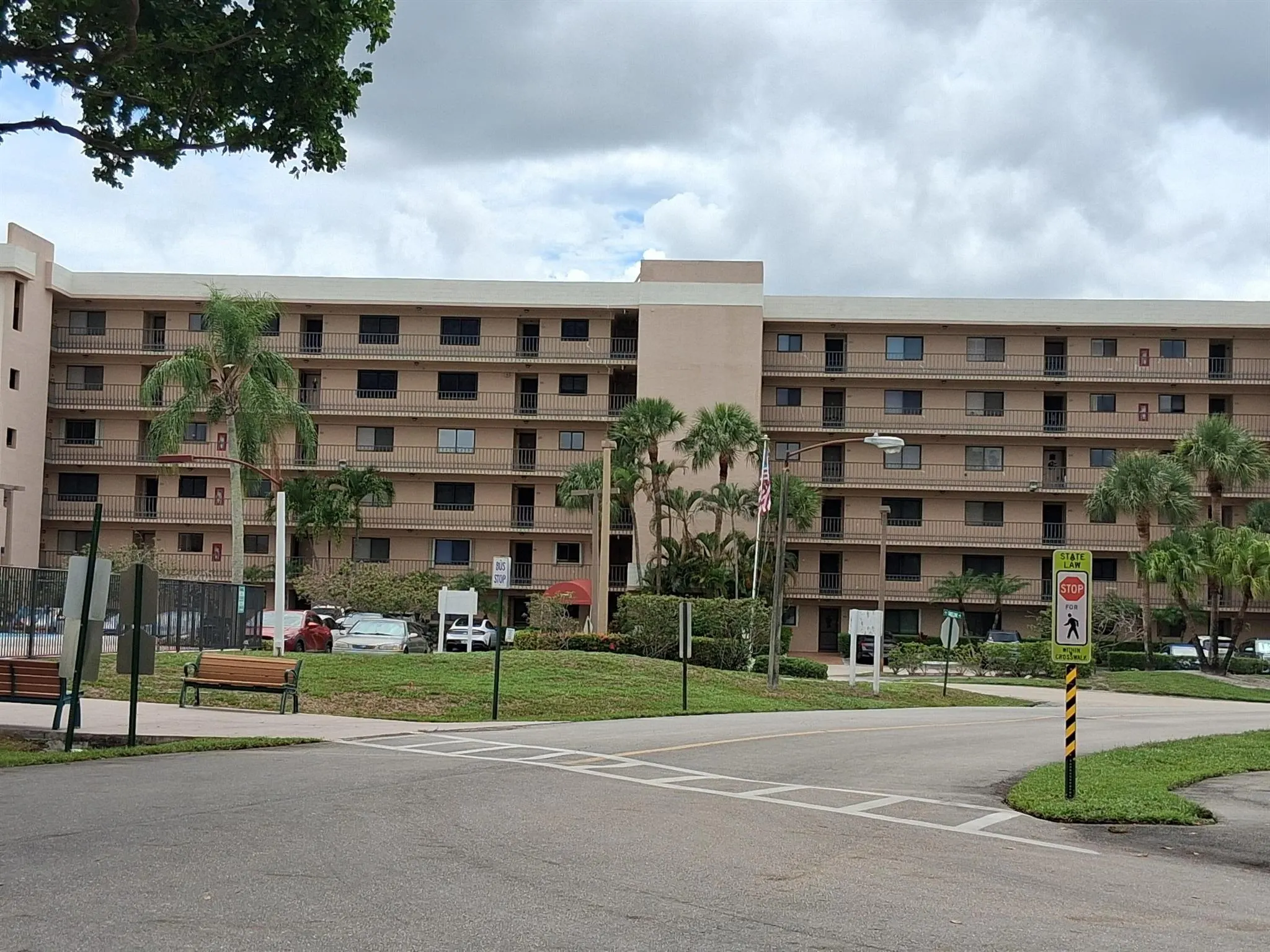 7770 Tahiti Lane, #206