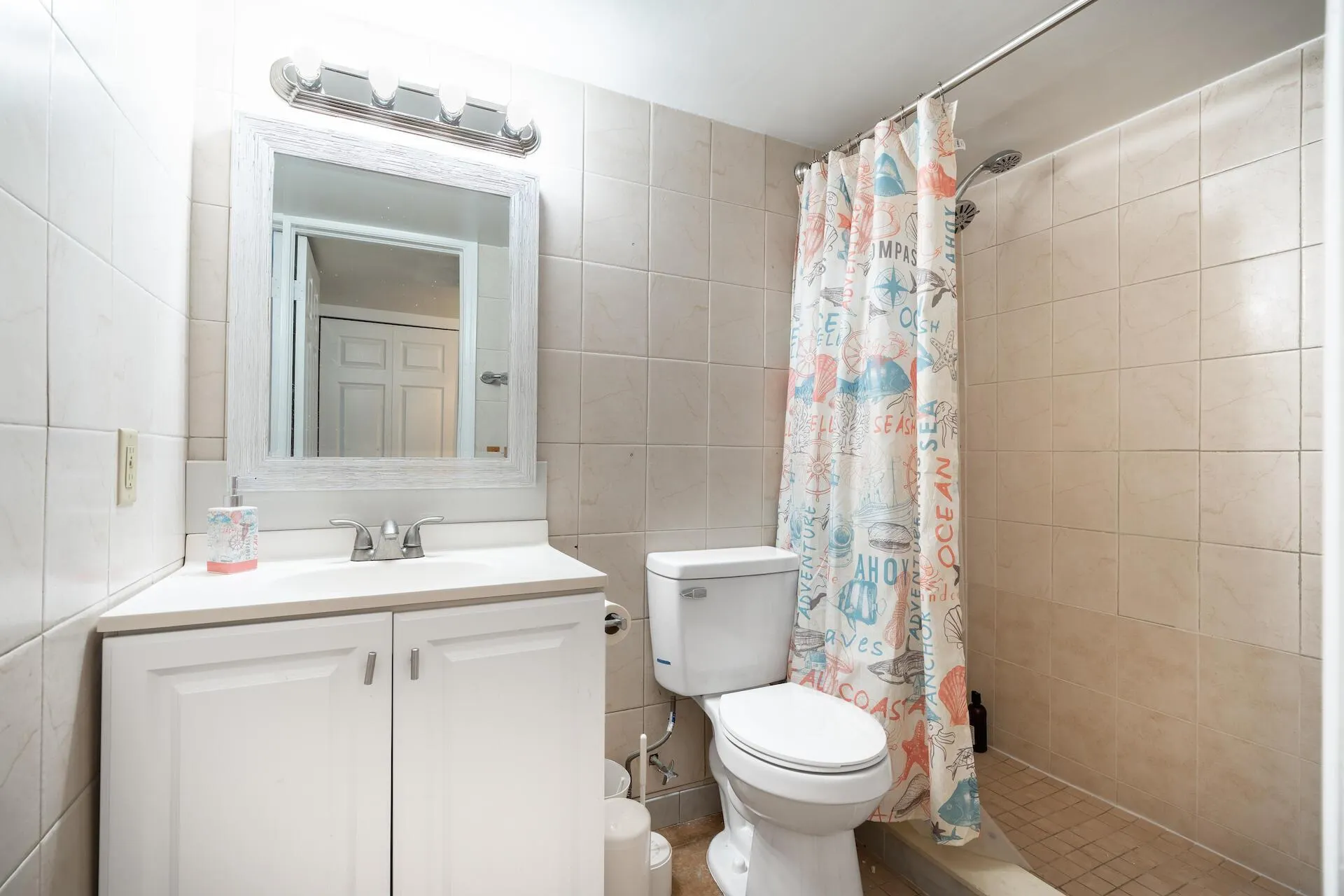 2607 NE 8th Avenue, #1