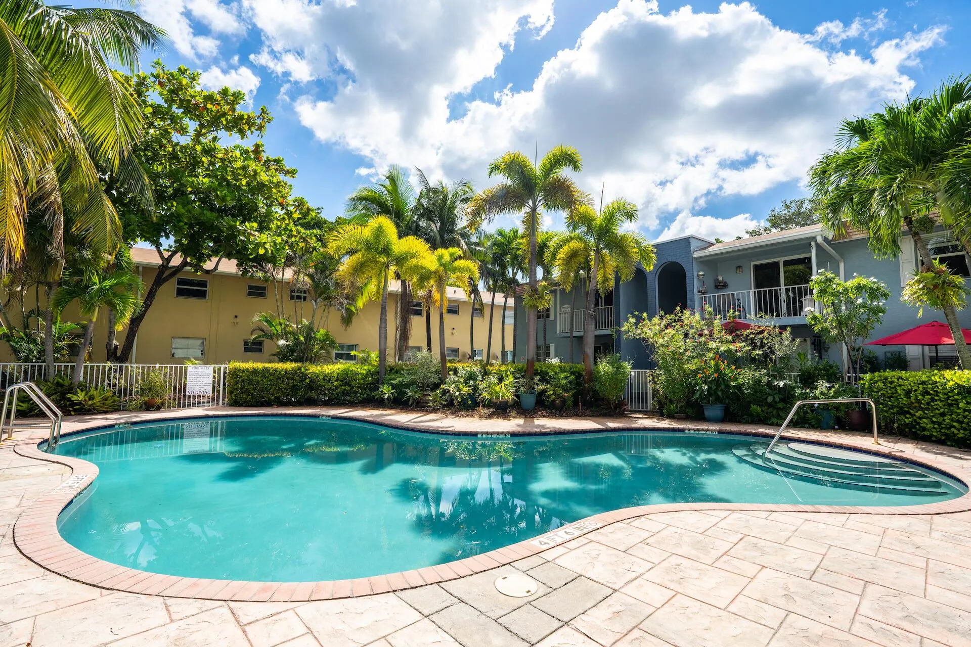 2607 NE 8th Avenue, #1