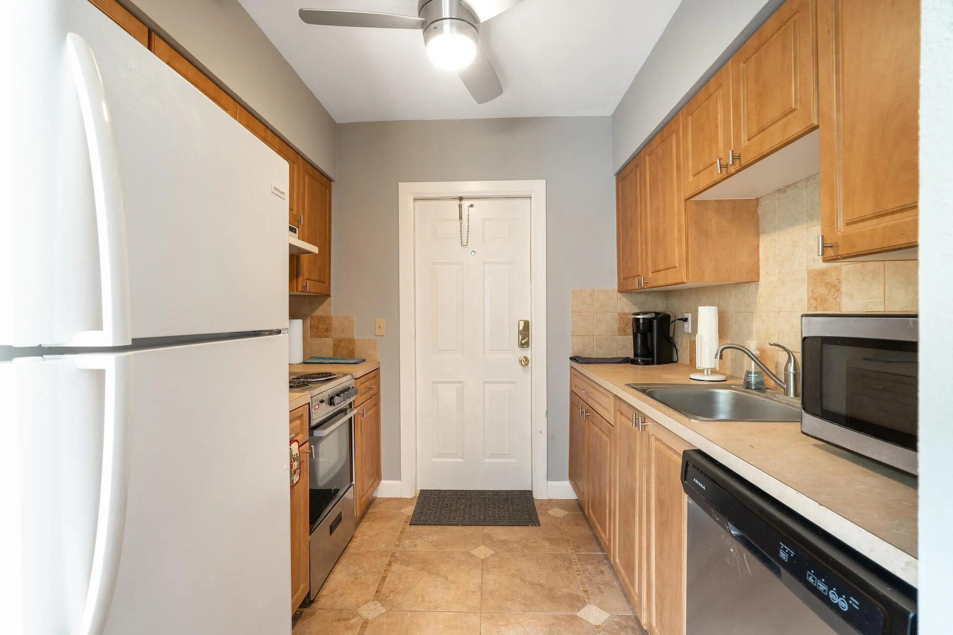 2607 NE 8th Avenue, #1