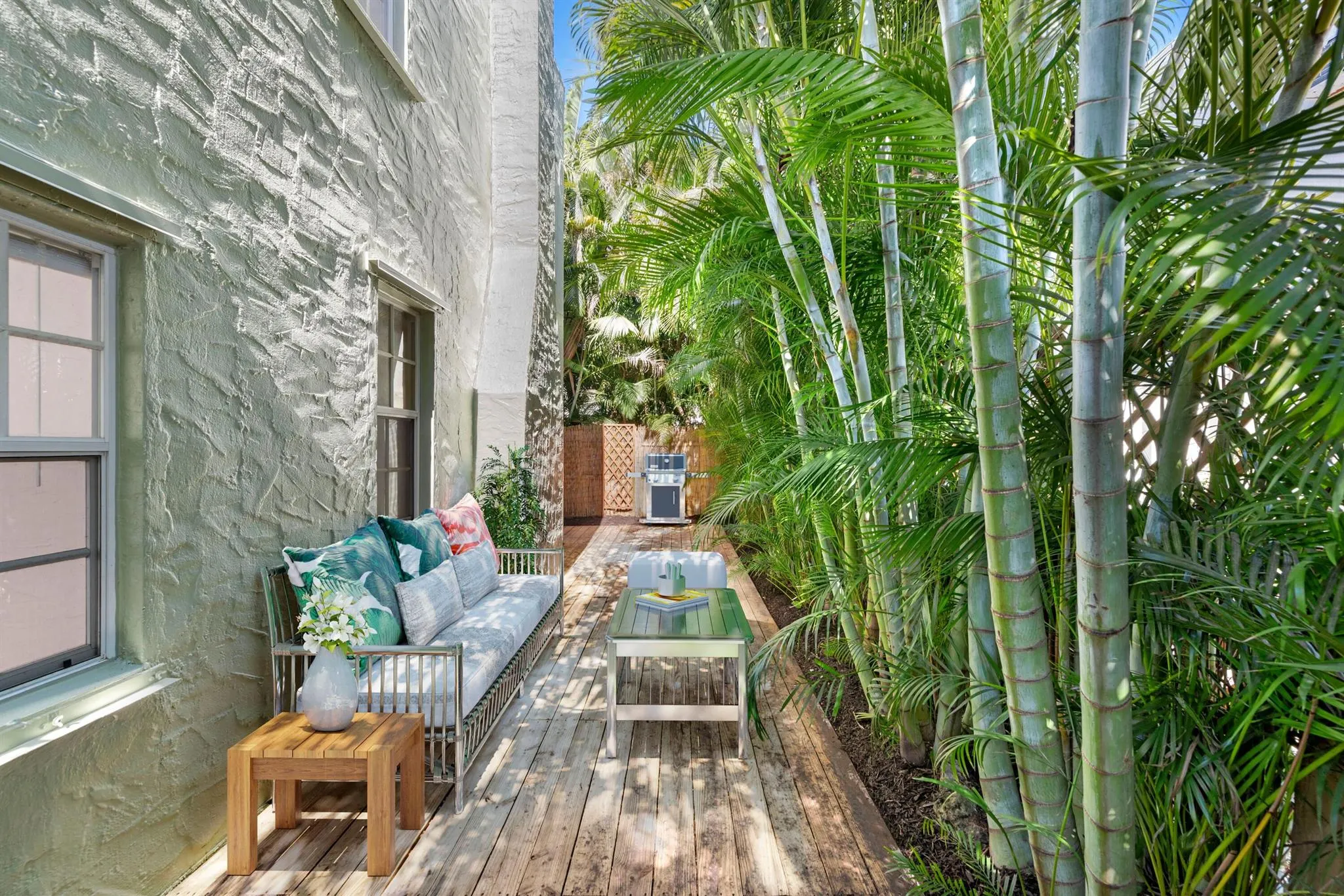 209 Lytton Court
