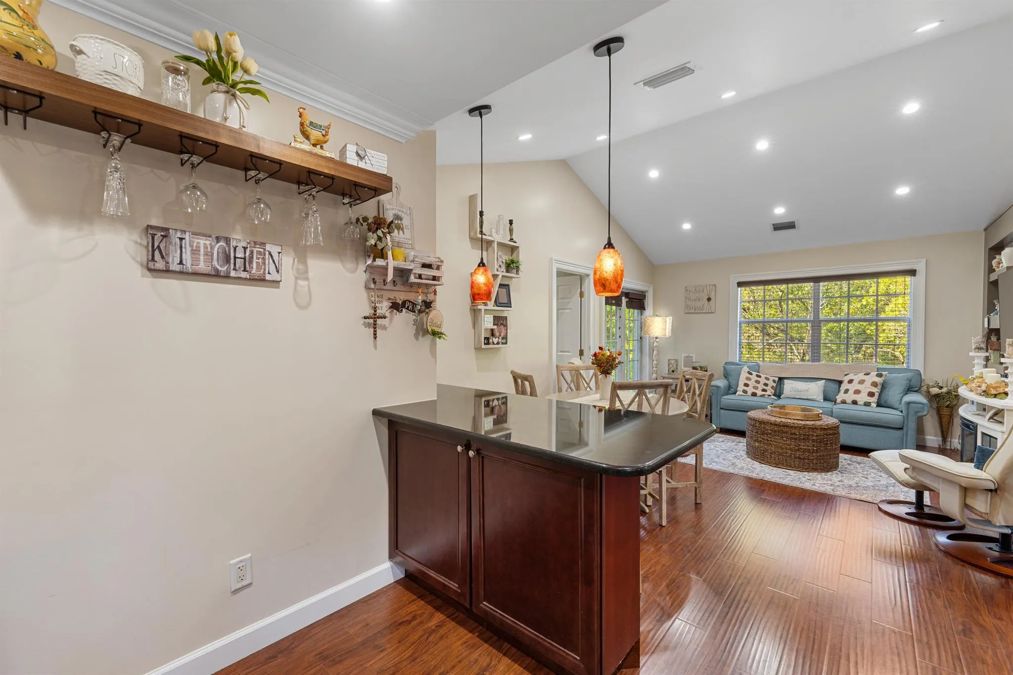 1616 SE Green Acres Circle, #M-204