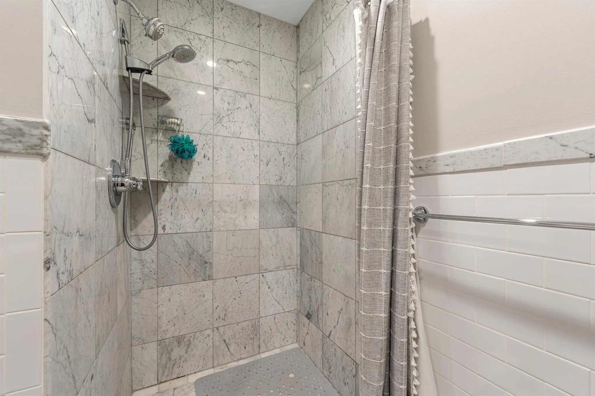 1616 SE Green Acres Circle, #M-204