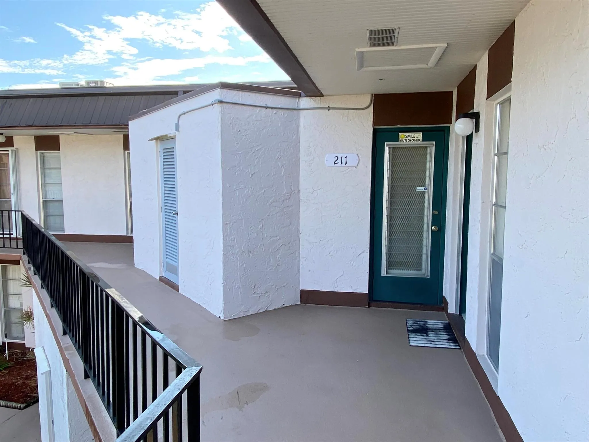 7 Greenway N, #211