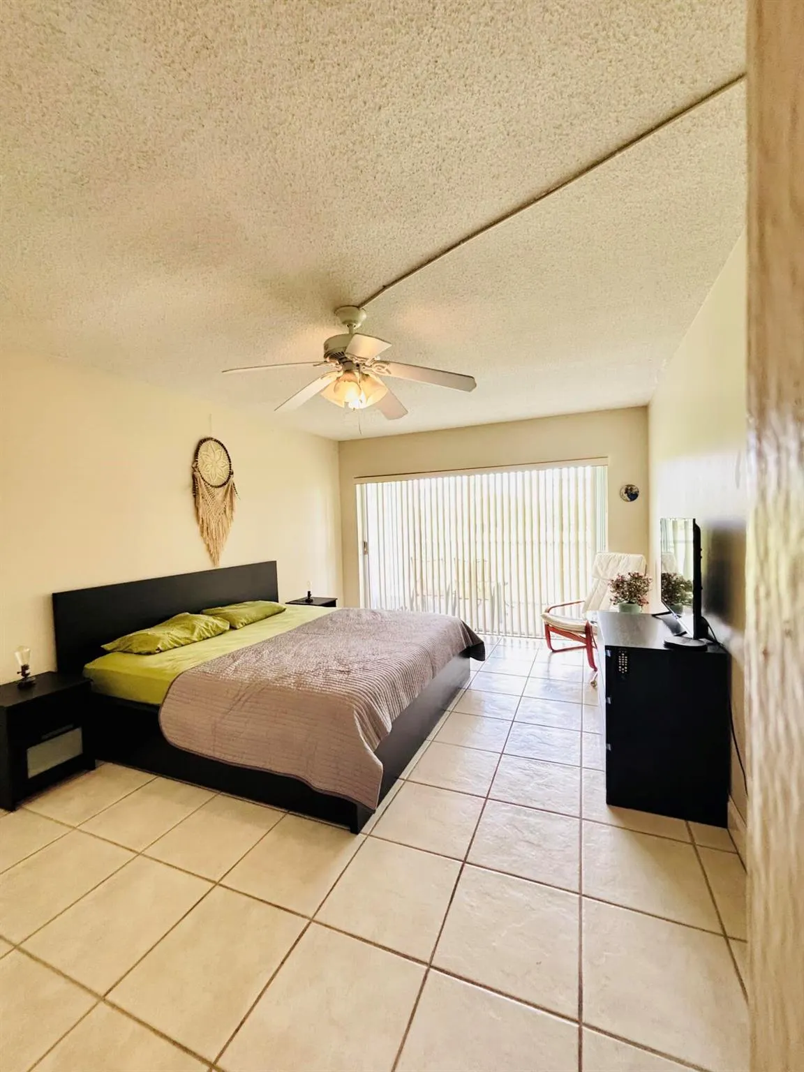 2900 N Palm Aire Drive, #206