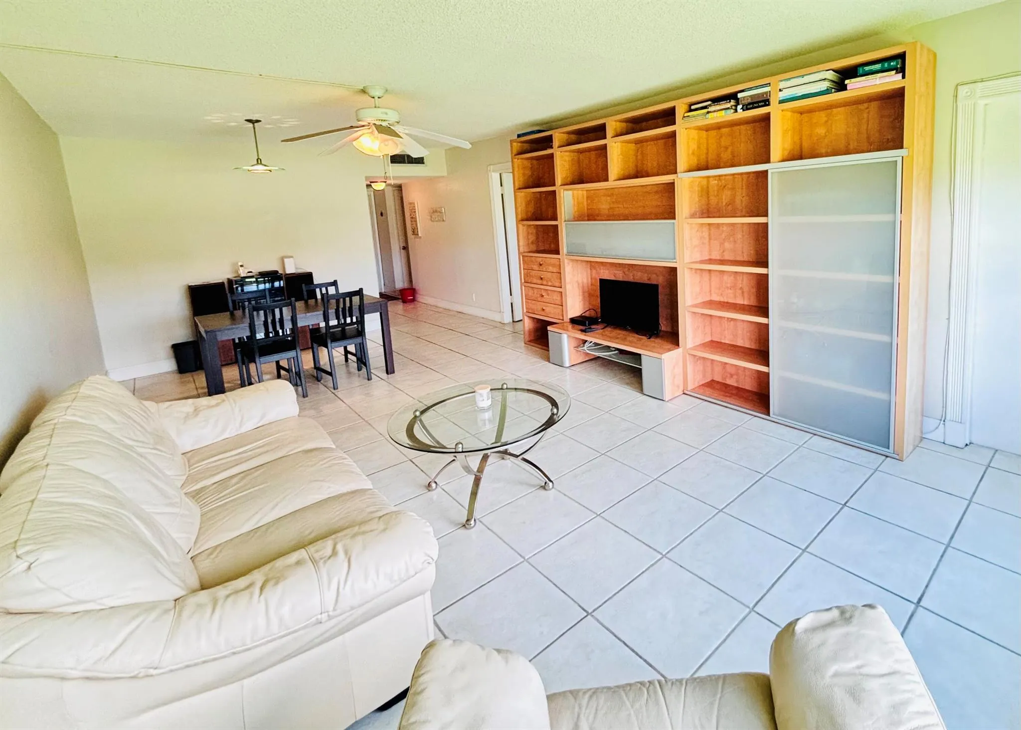 2900 N Palm Aire Drive, #206