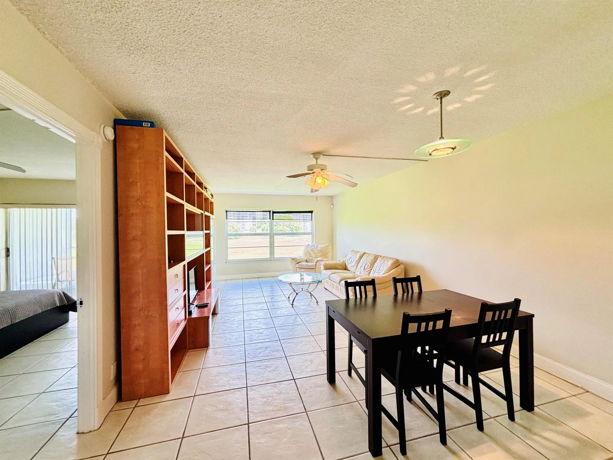 2900 N Palm Aire Drive, #206