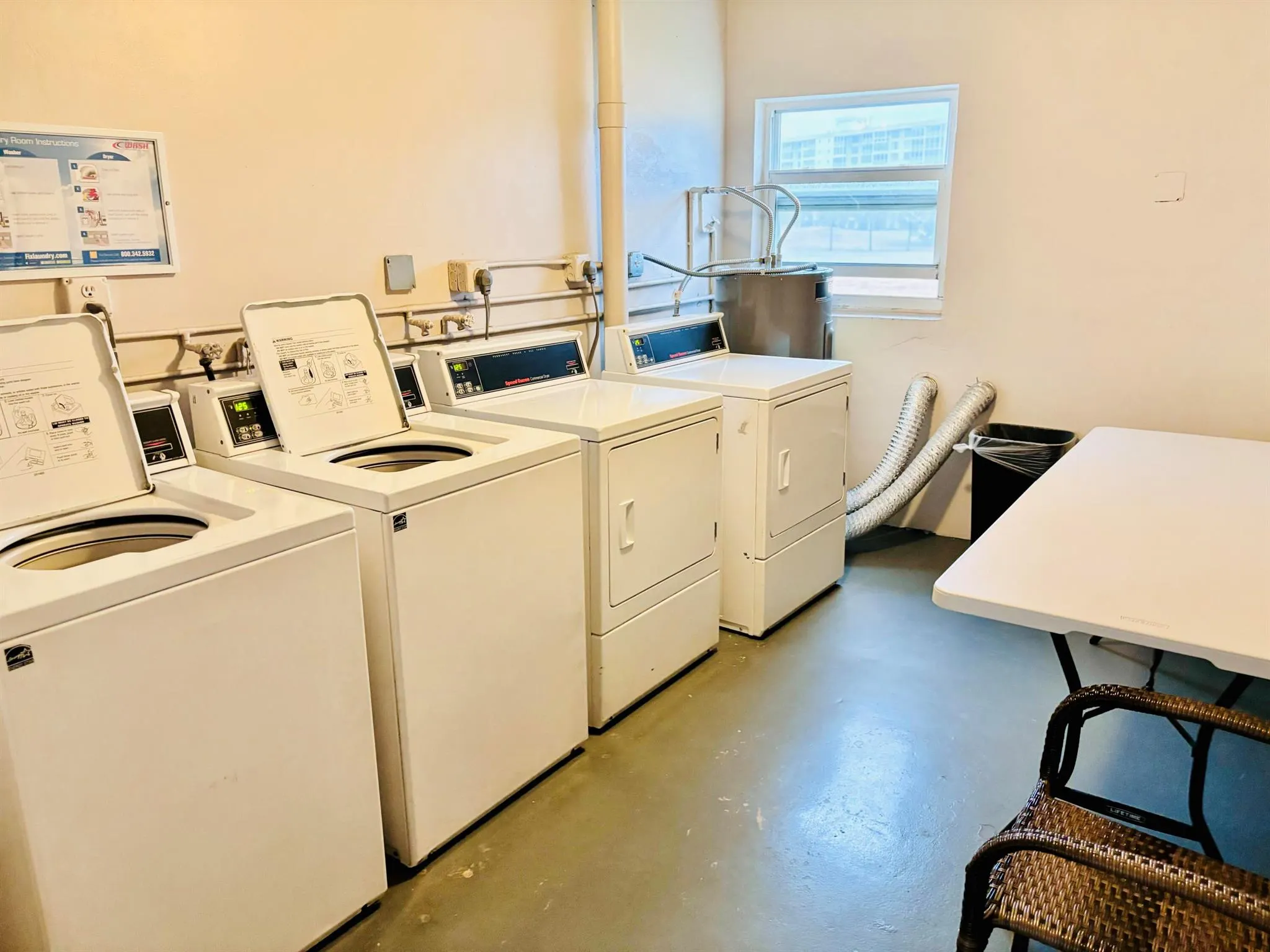 2900 N Palm Aire Drive, #206
