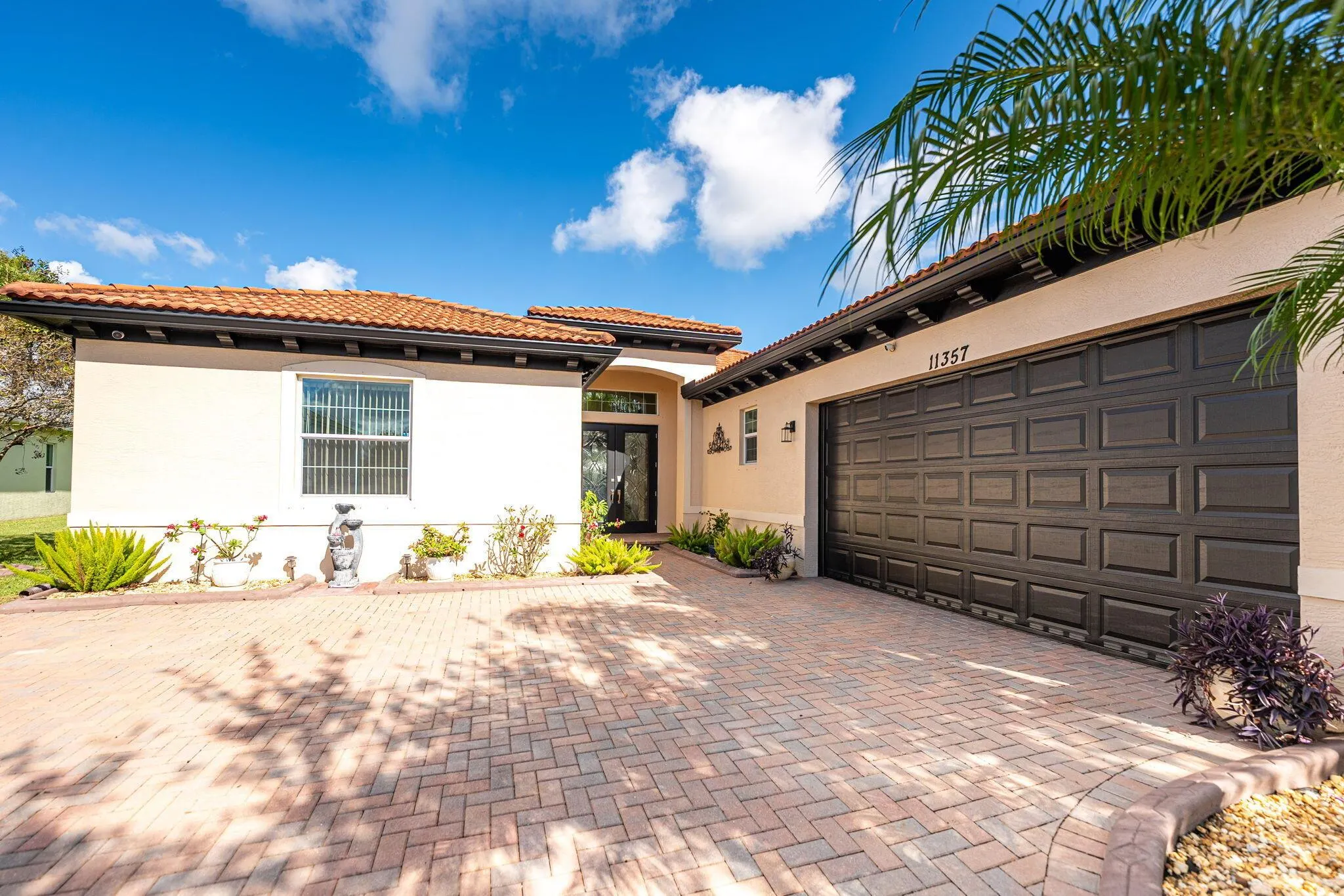 11357 SW Hillcrest Circle