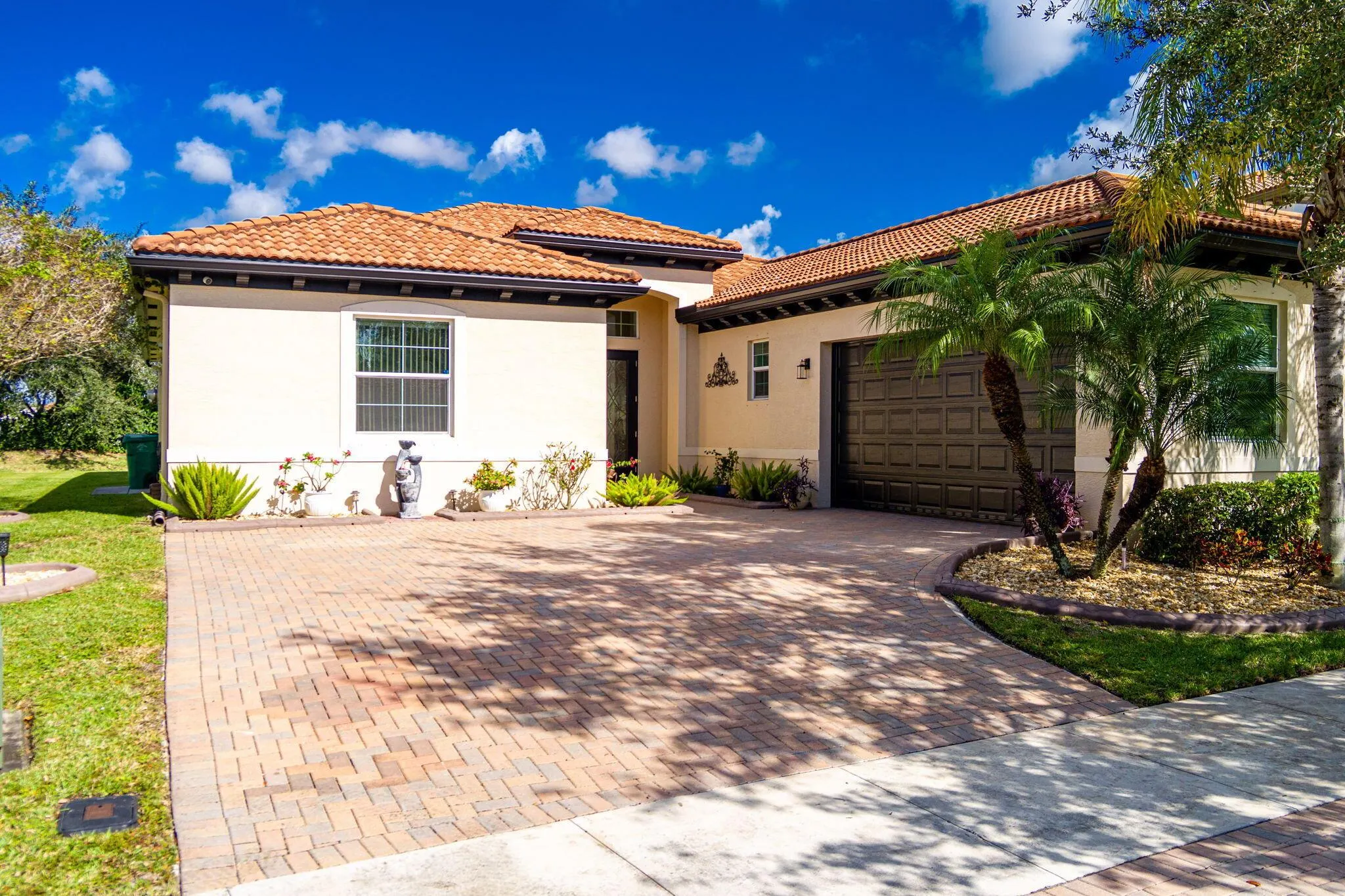 11357 SW Hillcrest Circle