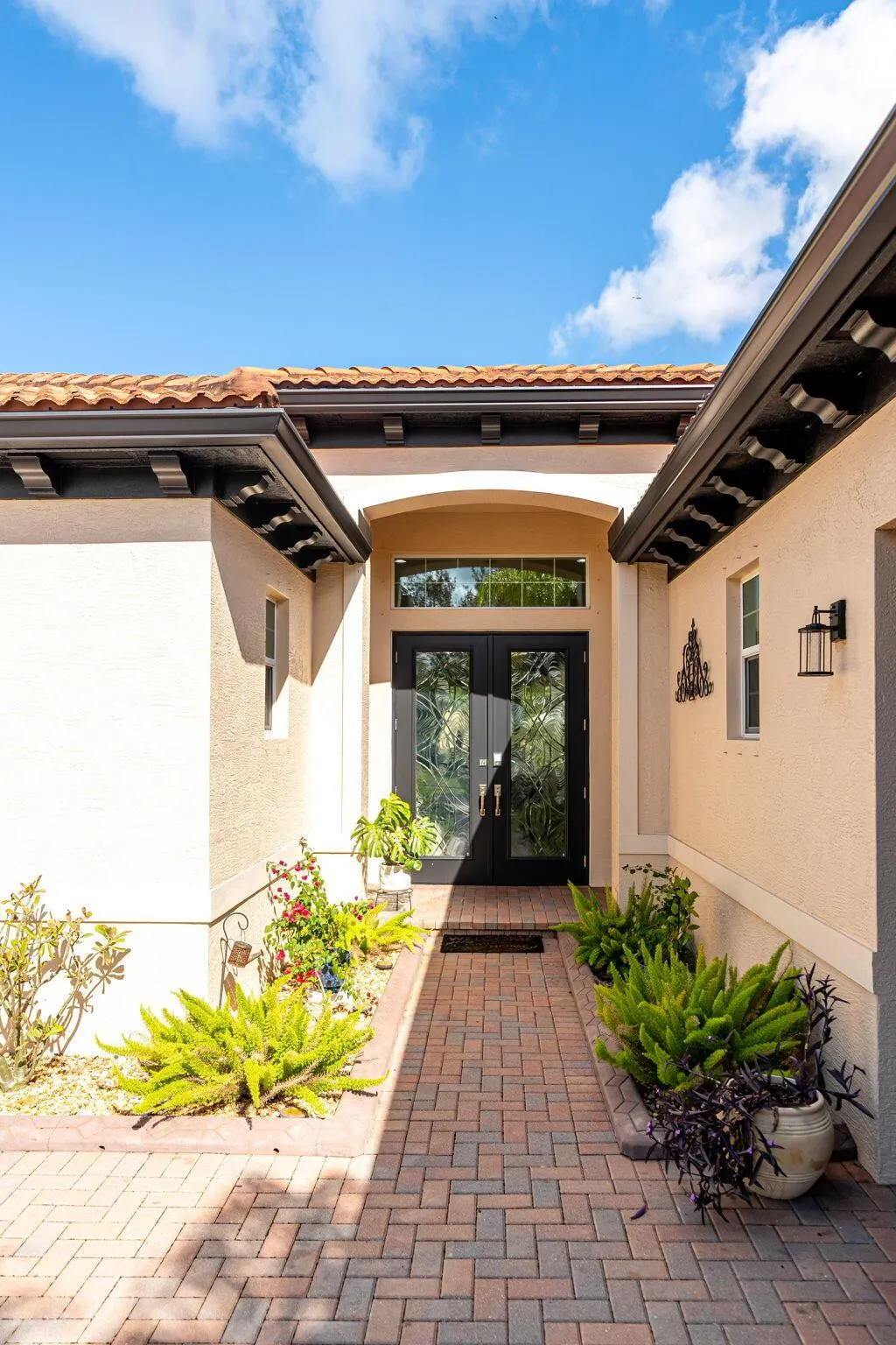 11357 SW Hillcrest Circle