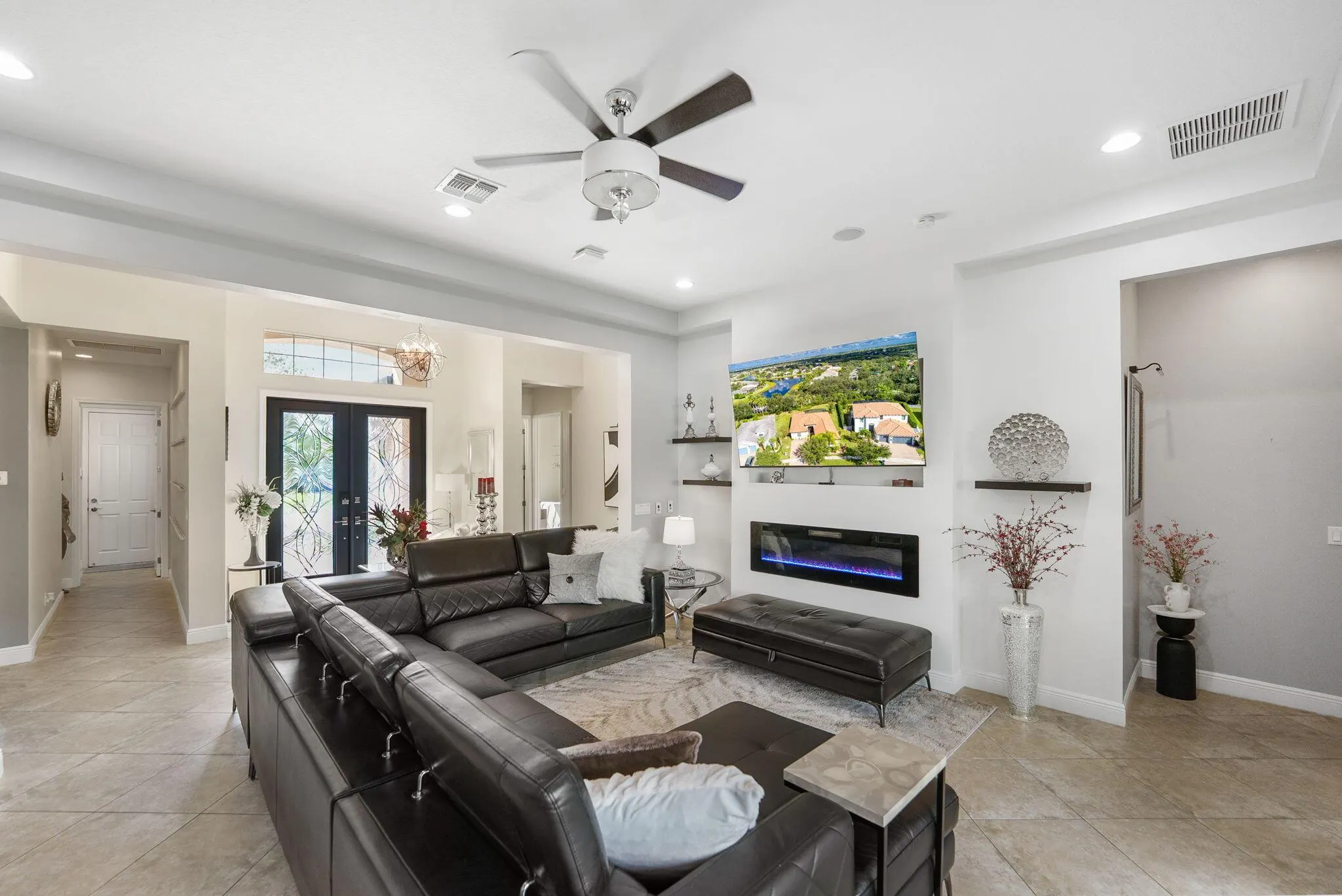 11357 SW Hillcrest Circle