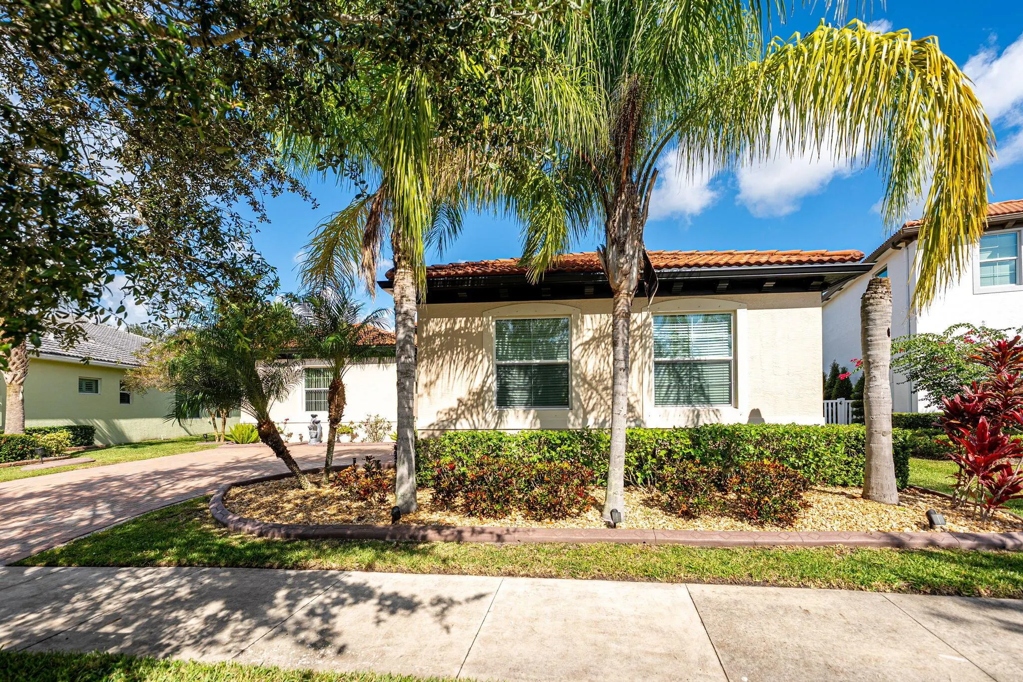 11357 SW Hillcrest Circle