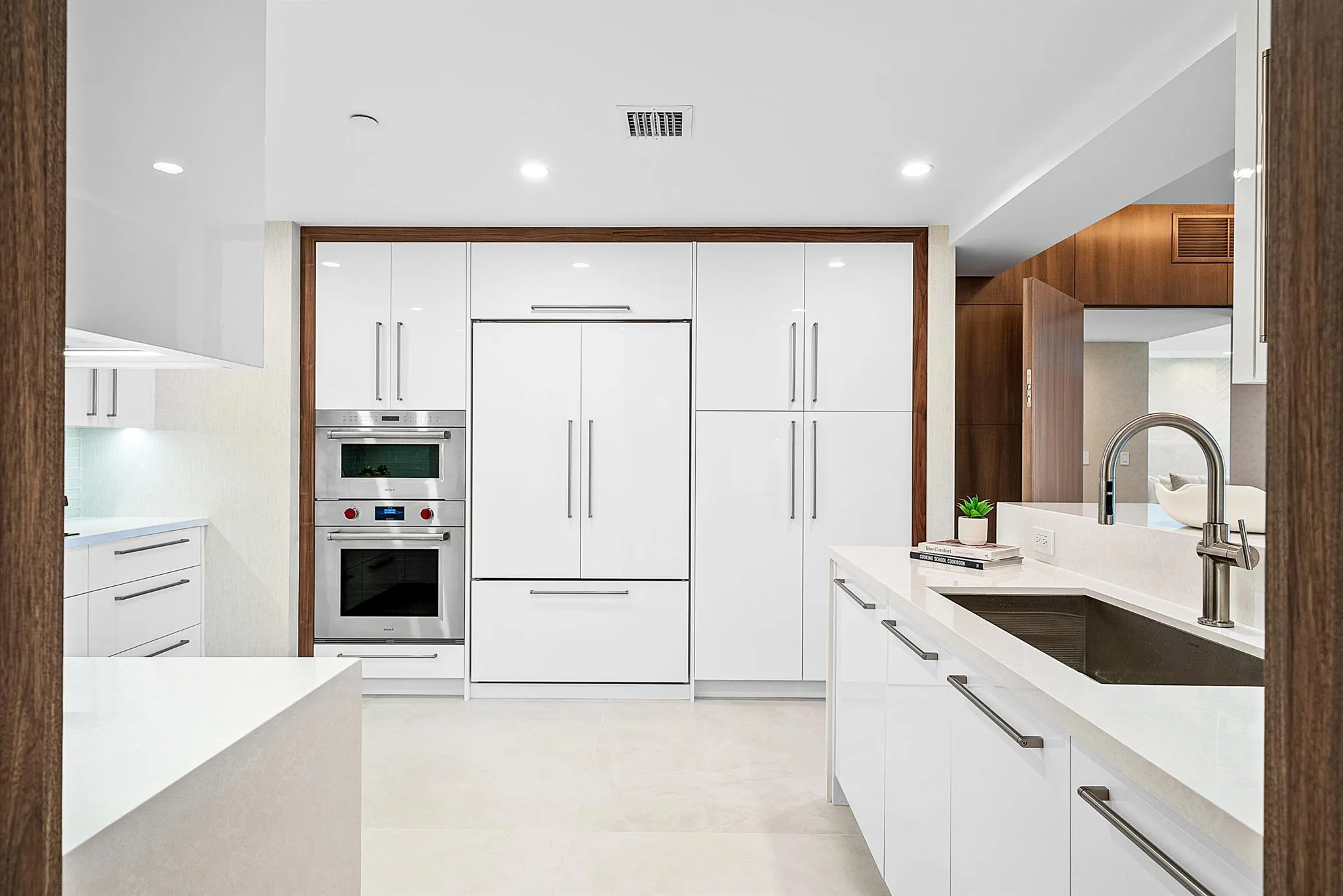 200 E Palmetto Park Road, #712