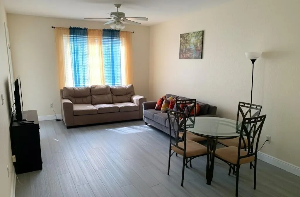 2007 Nassau Drive