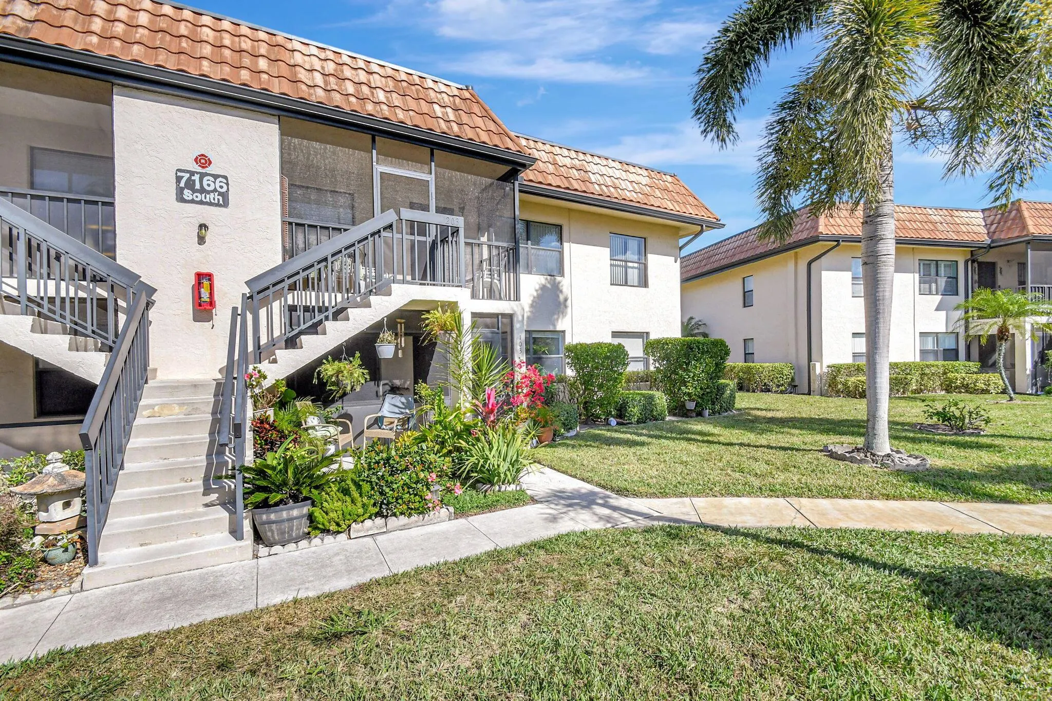 7166 Golf Colony Court, #203
