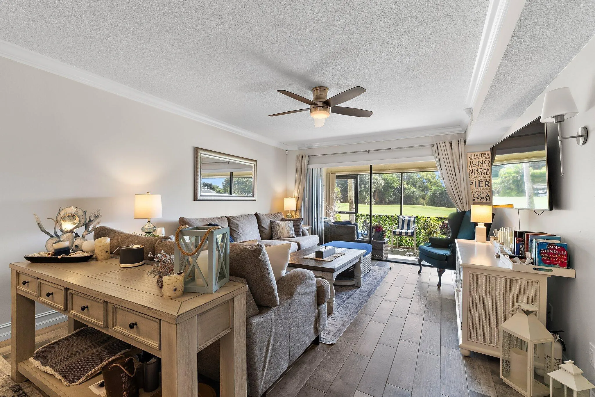 1201 Pinecrest Circle, #B