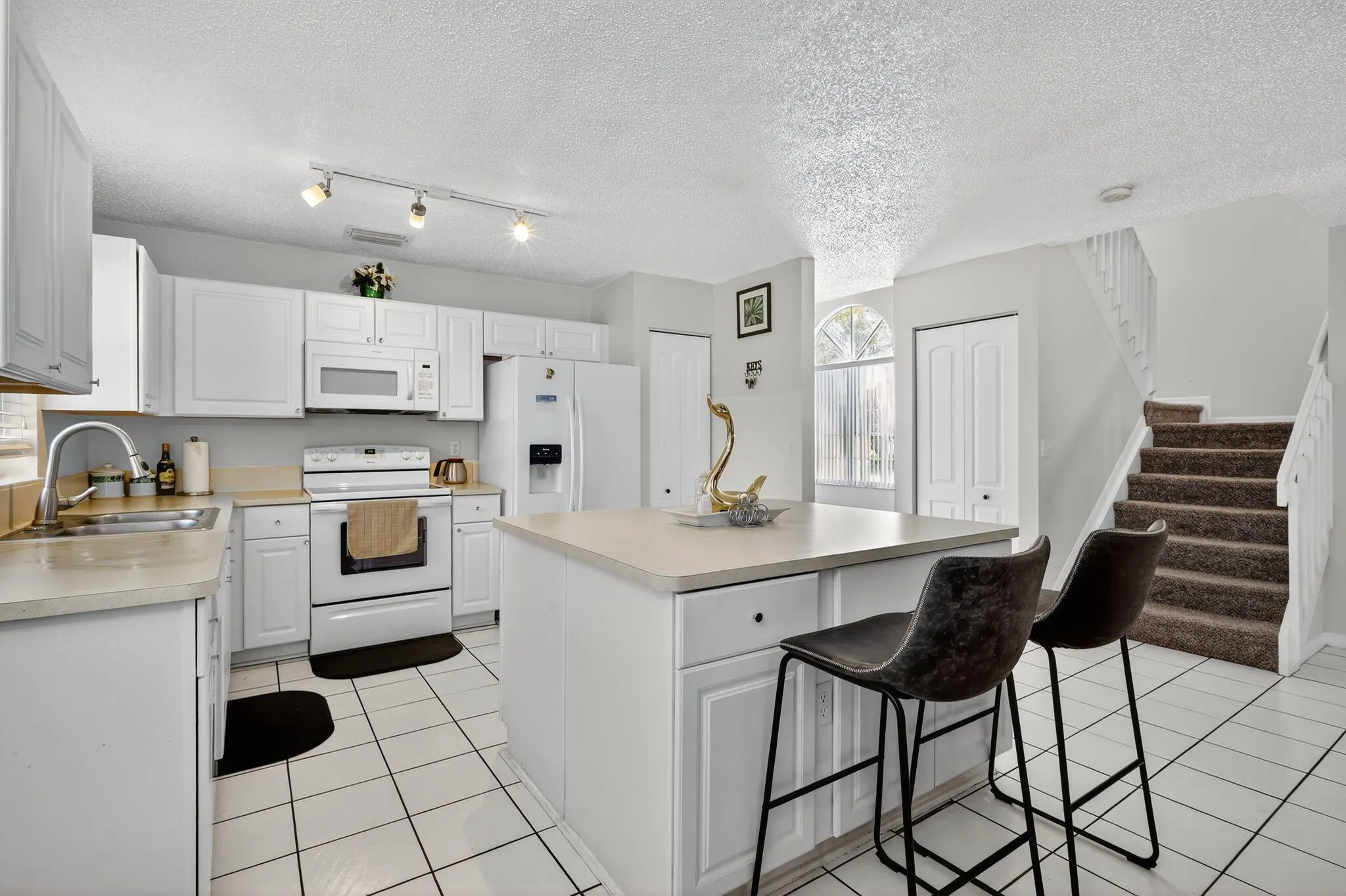 7581 Bristol Bay Lane