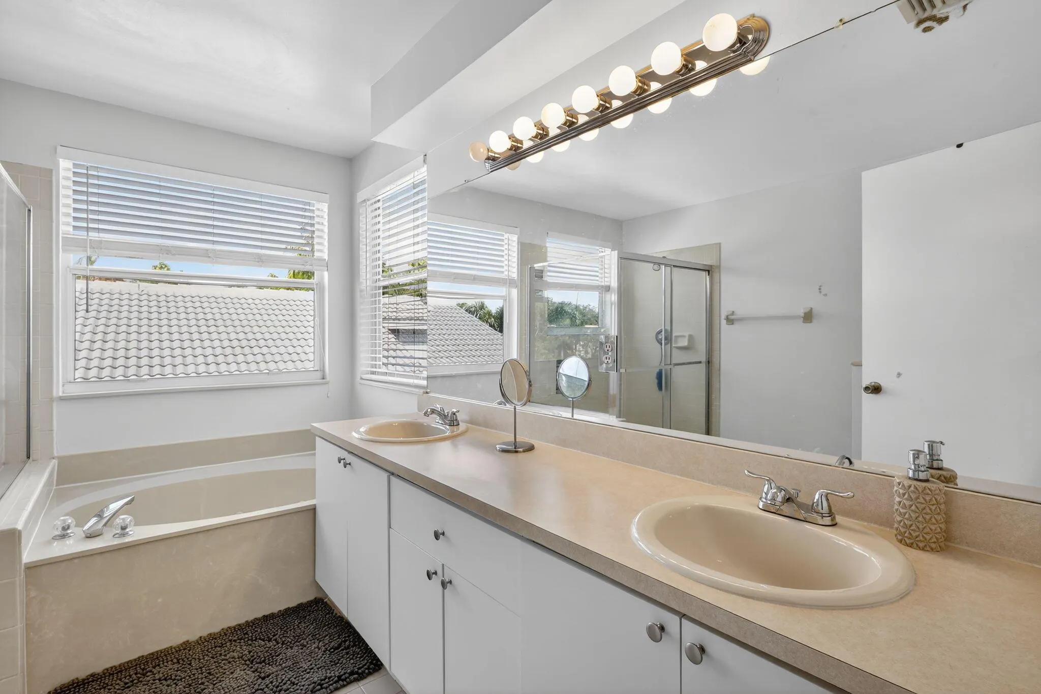 7581 Bristol Bay Lane