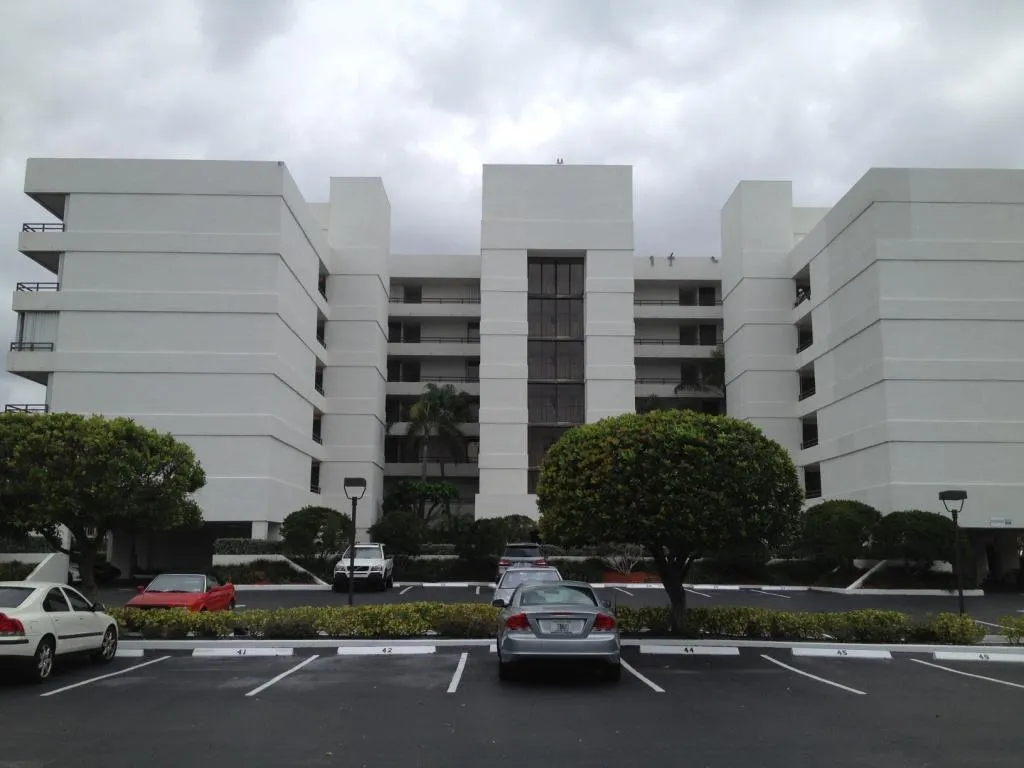 3555 S Ocean Boulevard, #513