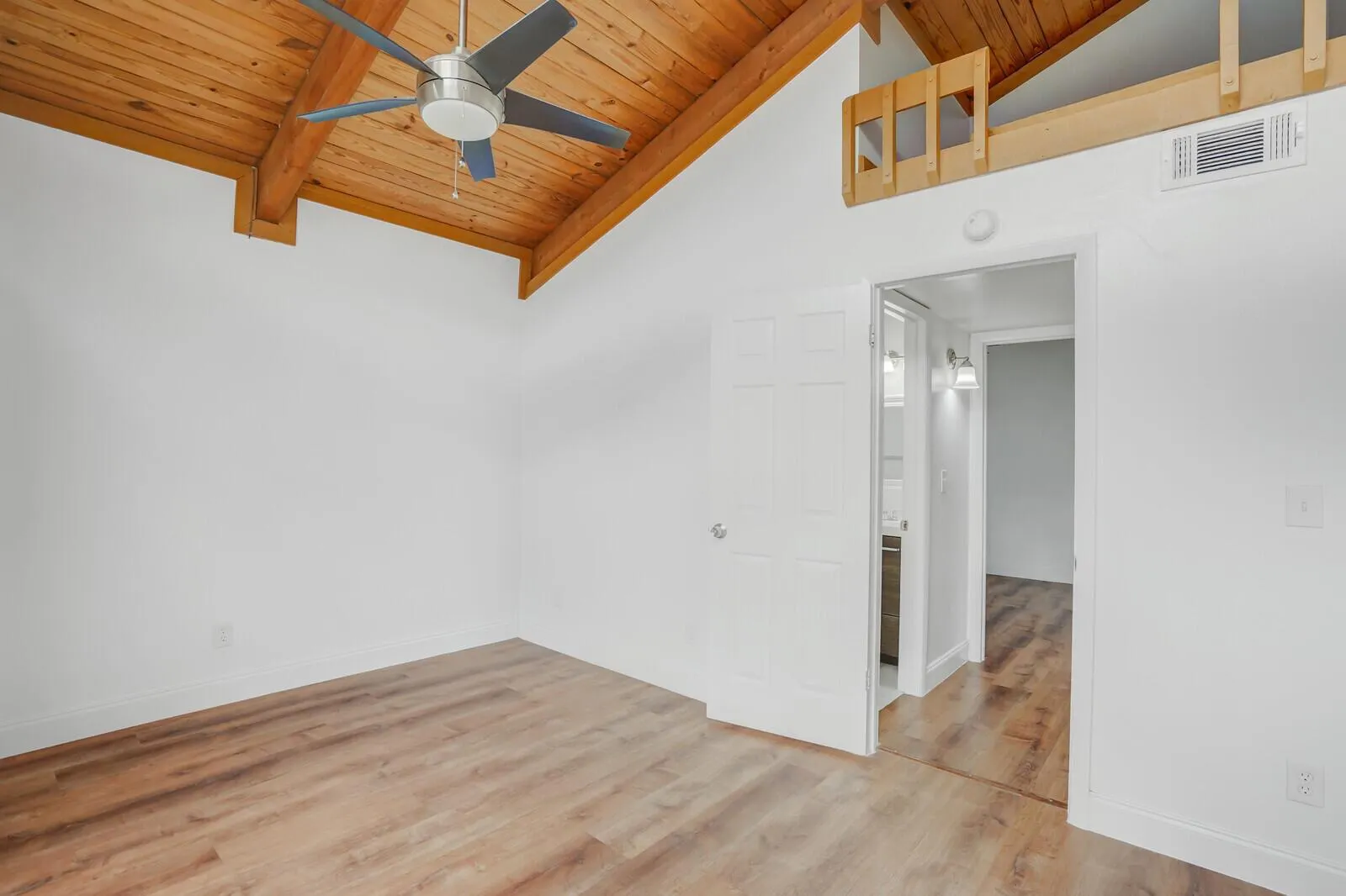 100 Sparrow Drive, #21