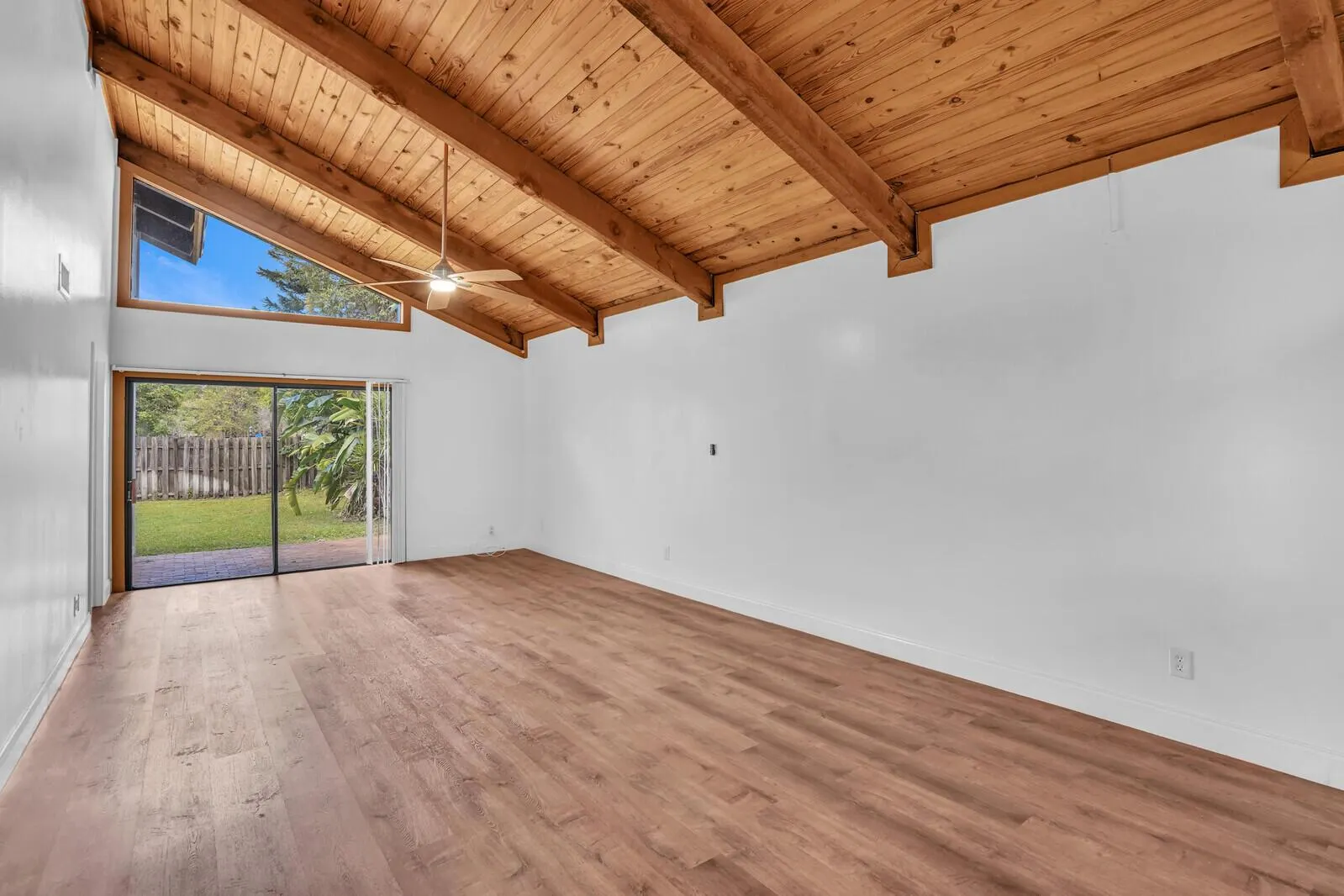100 Sparrow Drive, #21