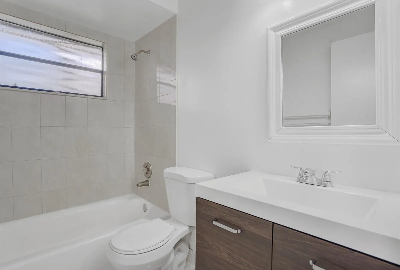 100 Sparrow Drive, #21