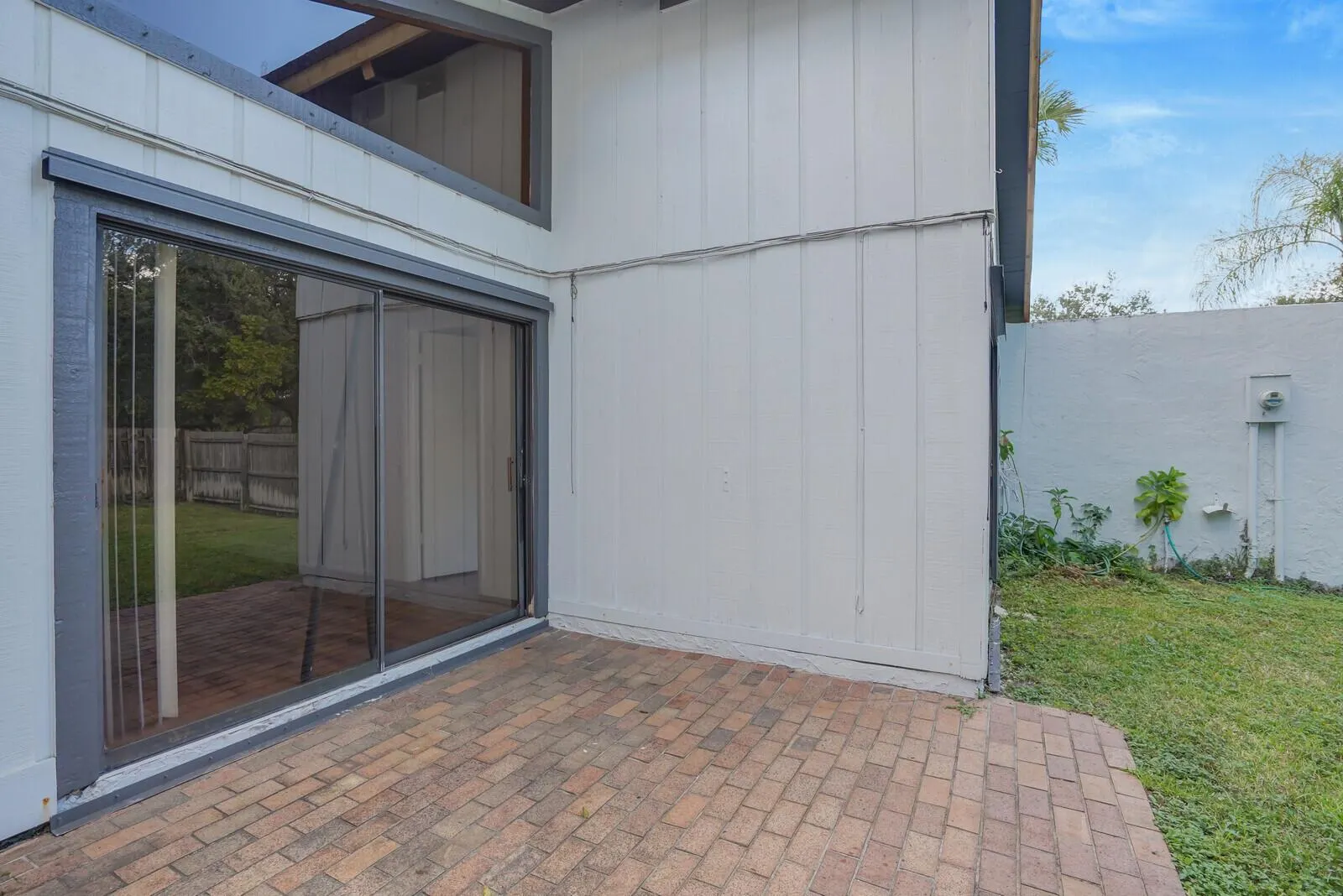100 Sparrow Drive, #21