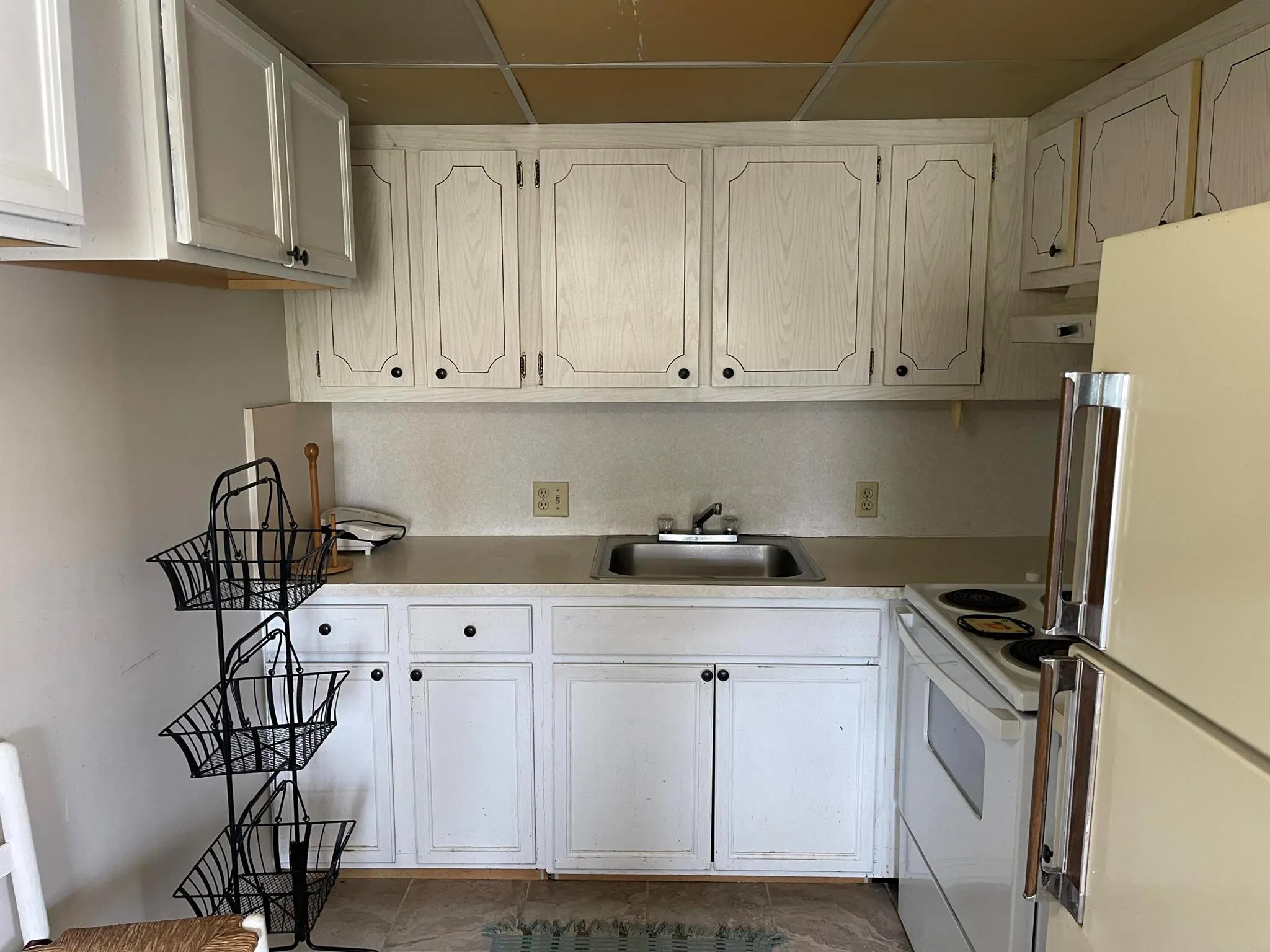 198 Dorset E, #E