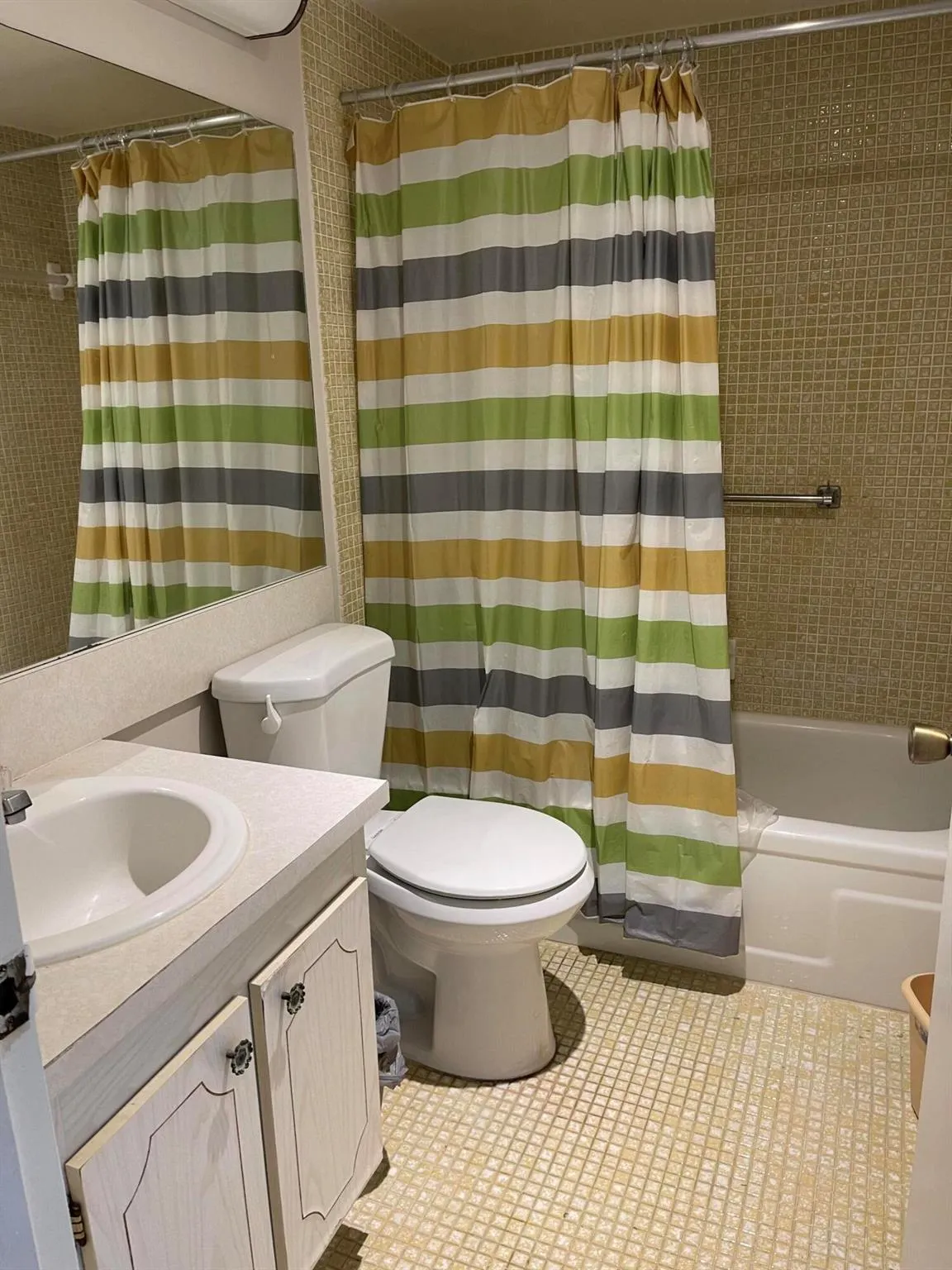 198 Dorset E, #E