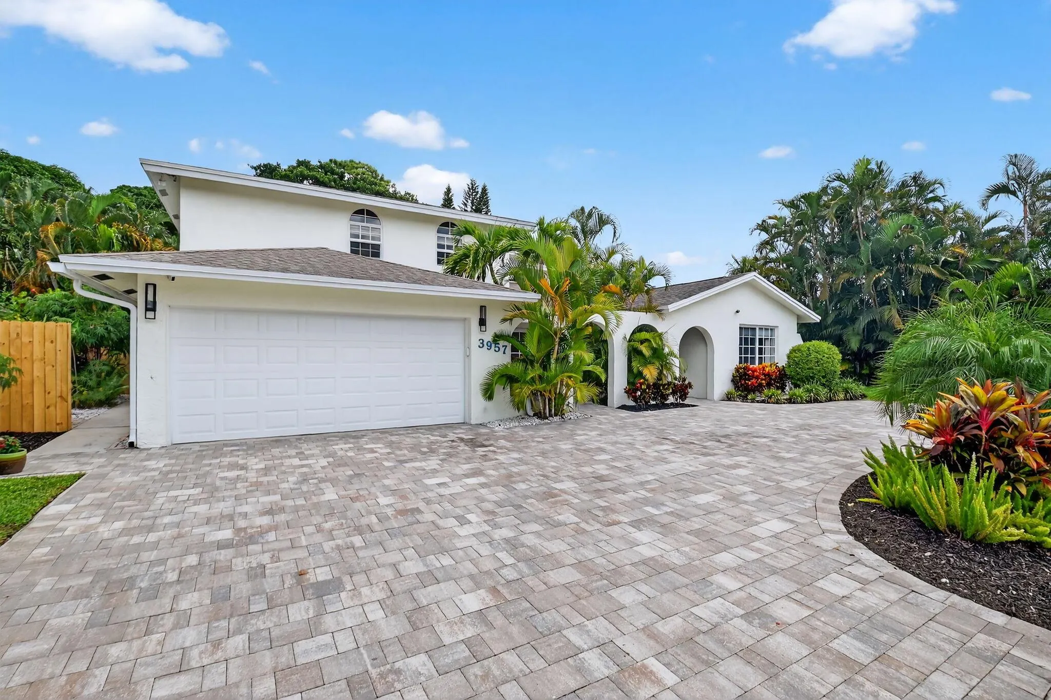 3957 NW 7th Court