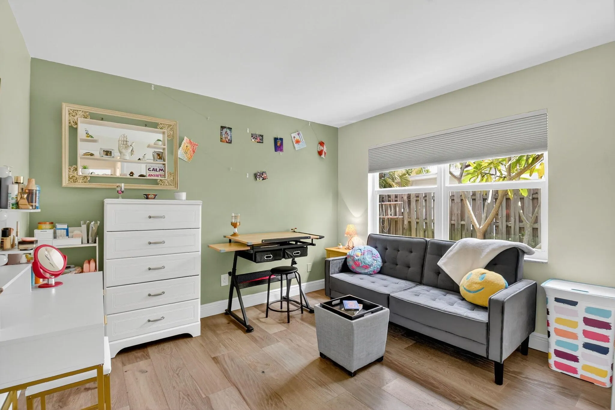 3957 NW 7th Court