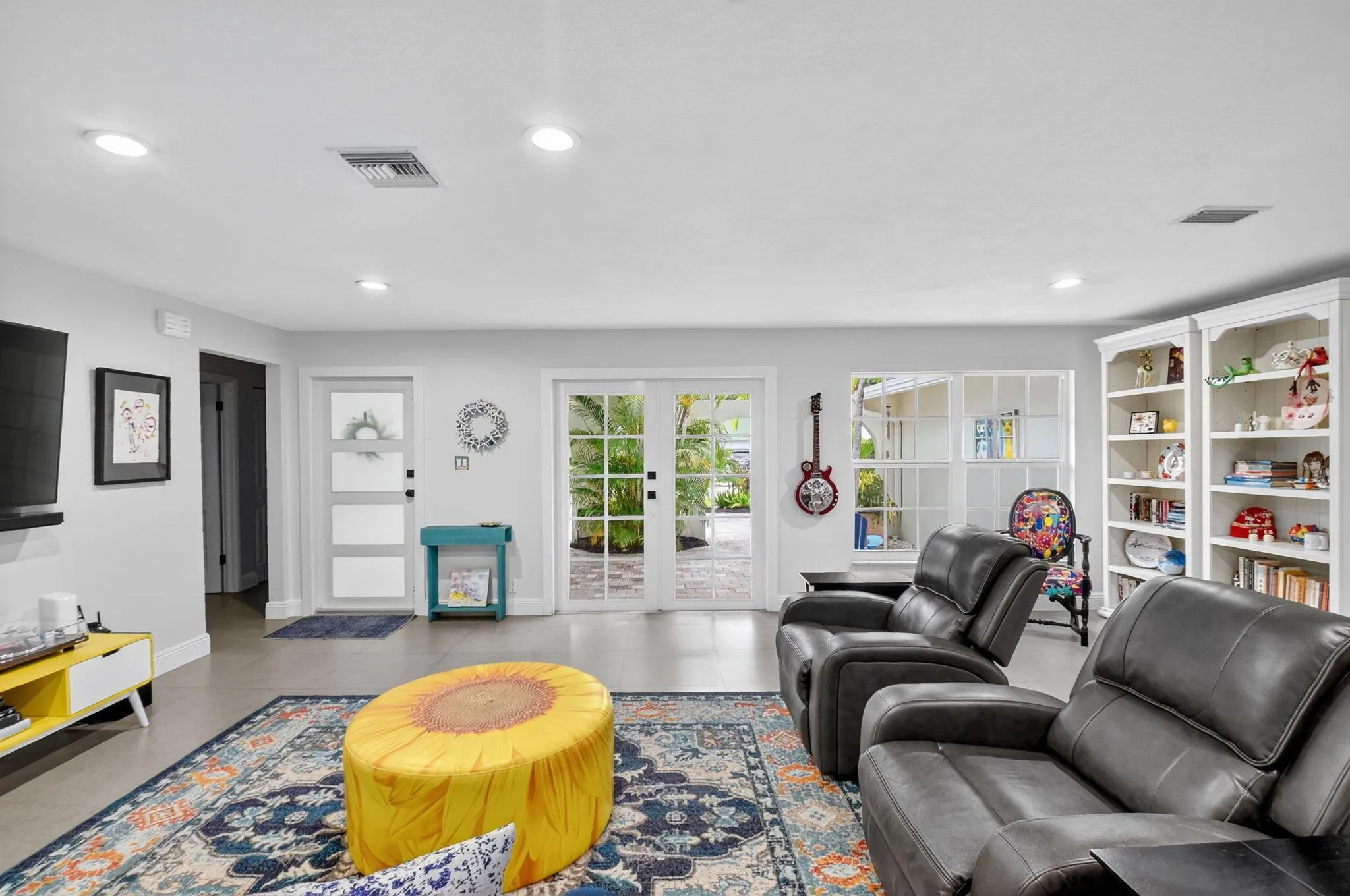 3957 NW 7th Court