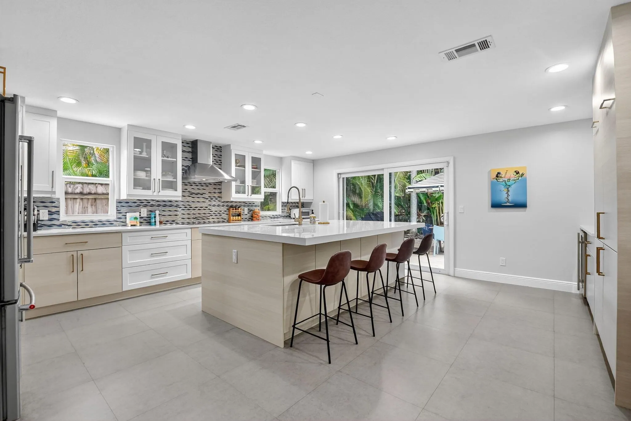 3957 NW 7th Court