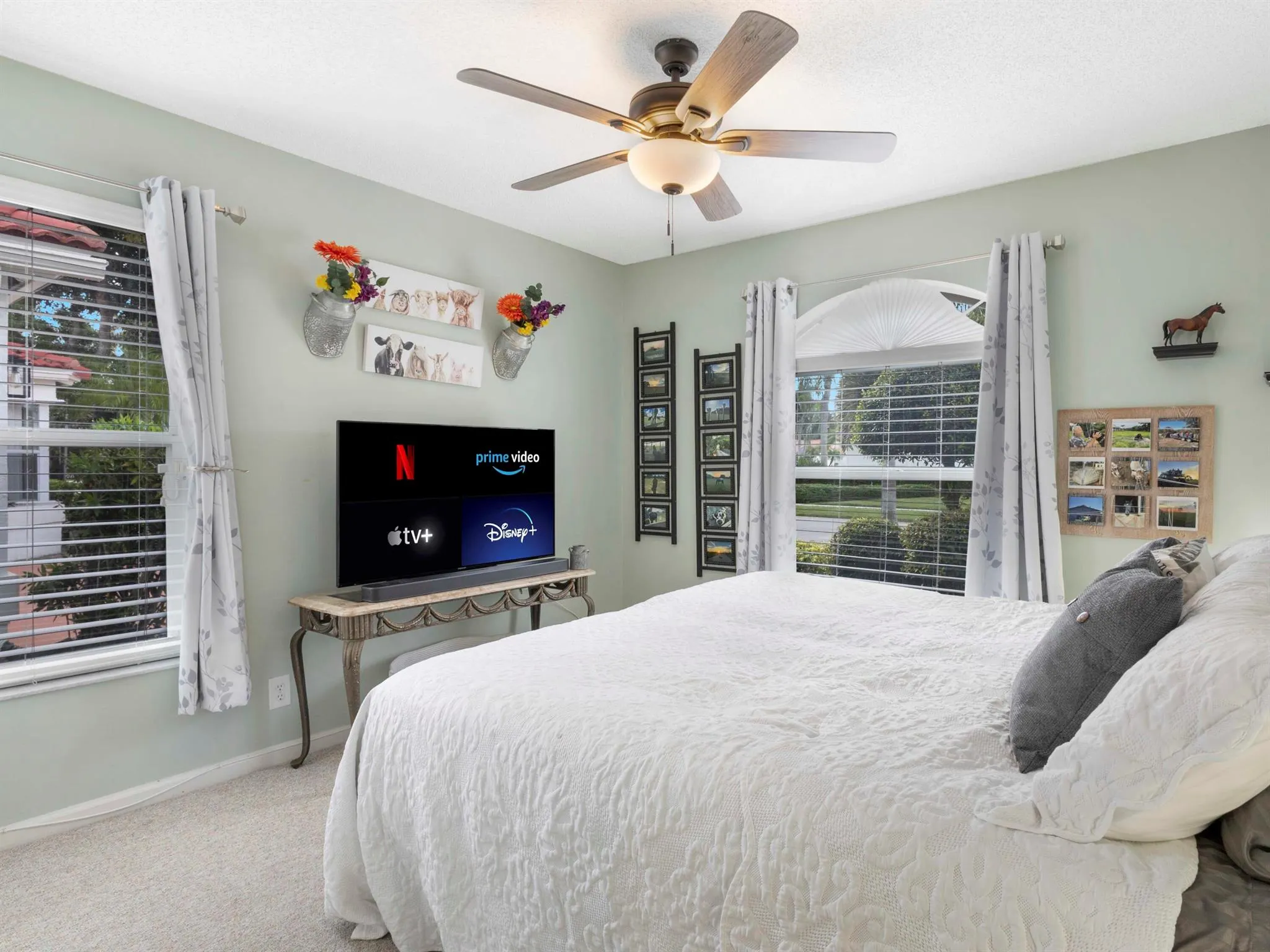 9734 Harbour Lake Circle