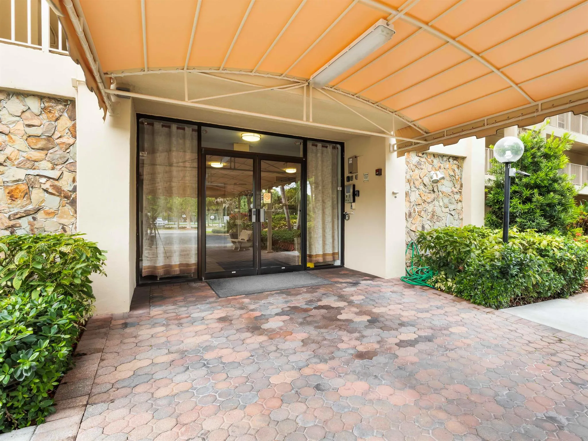 4030 W Palm Aire Drive, #506
