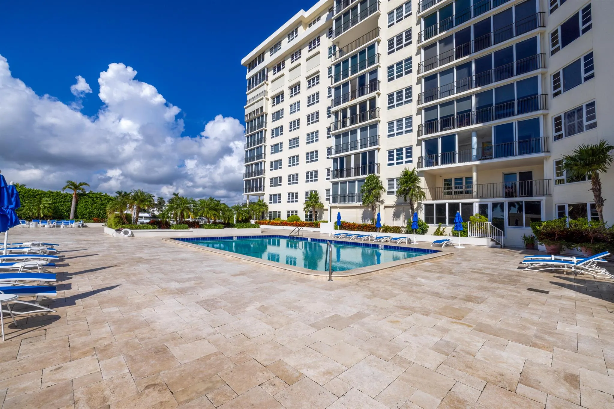 50 East Road, #6e