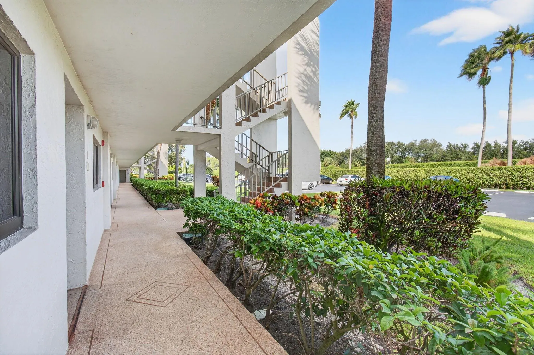 5574 Witney Drive, #109