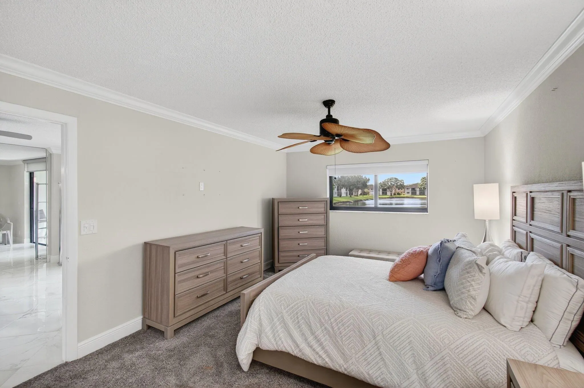 5574 Witney Drive, #109