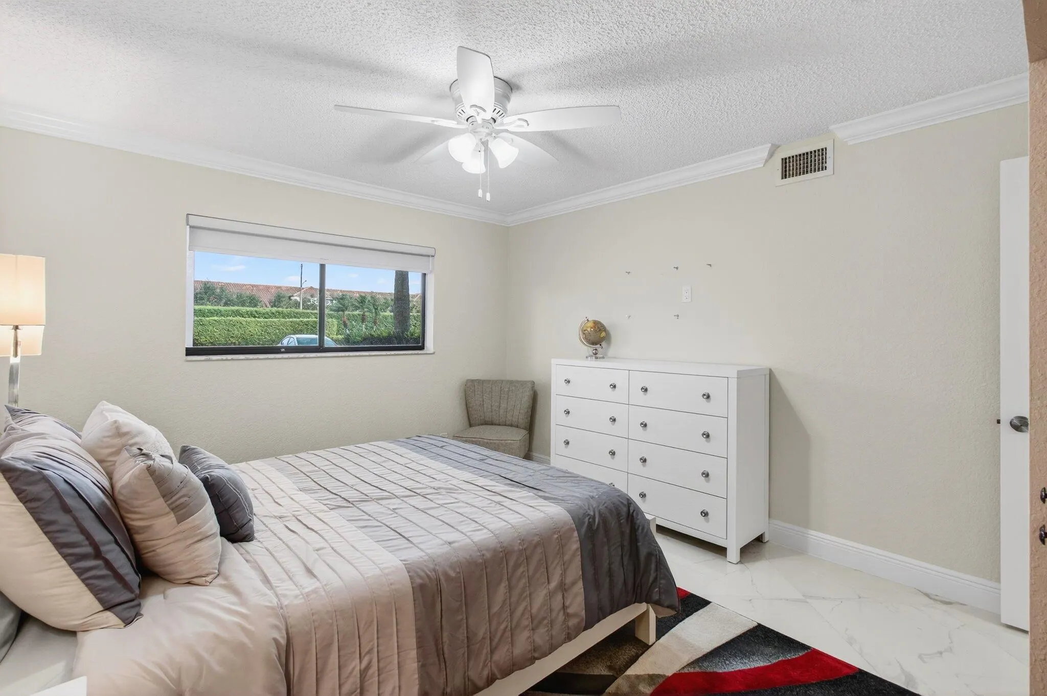 5574 Witney Drive, #109
