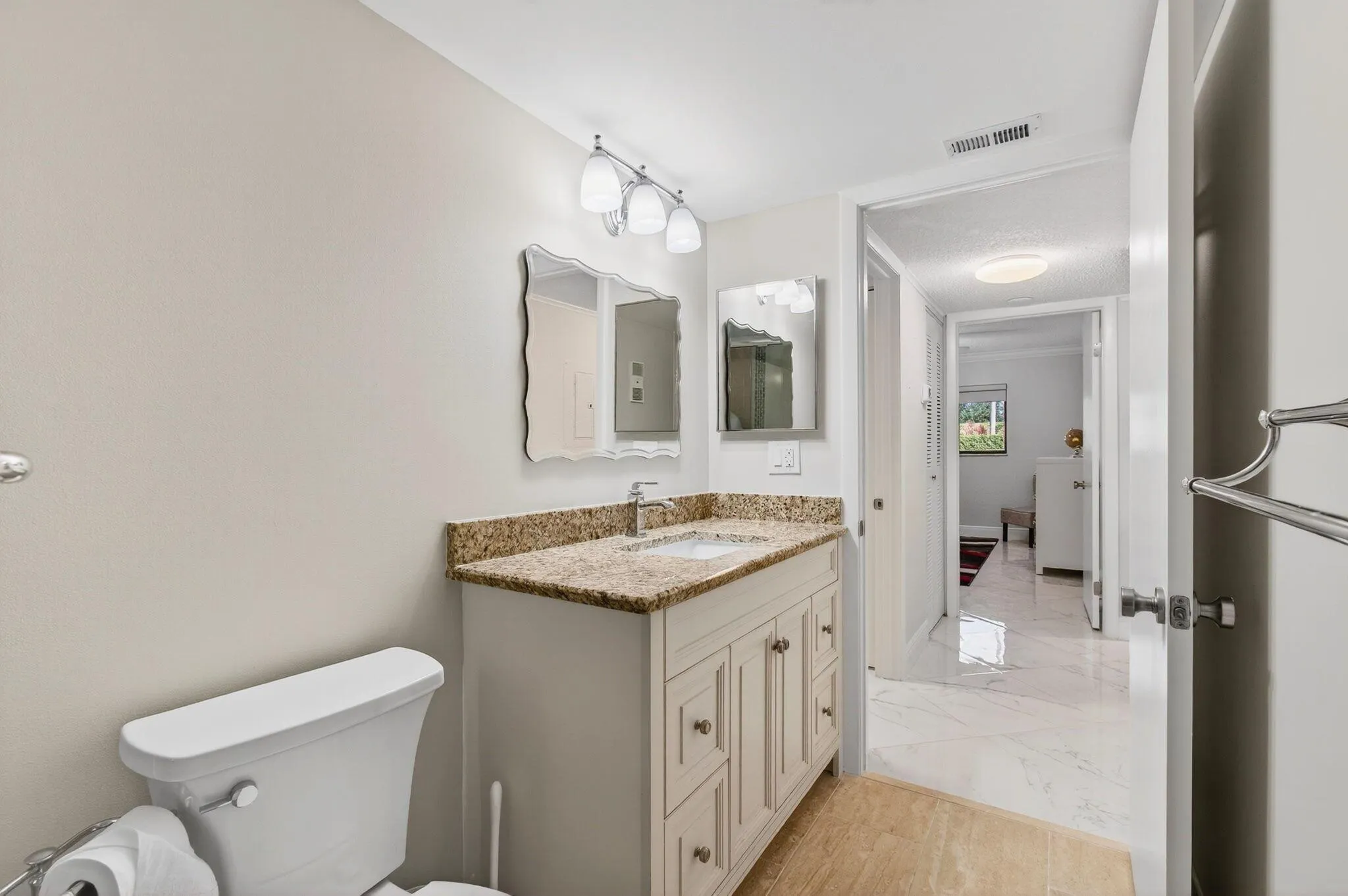 5574 Witney Drive, #109