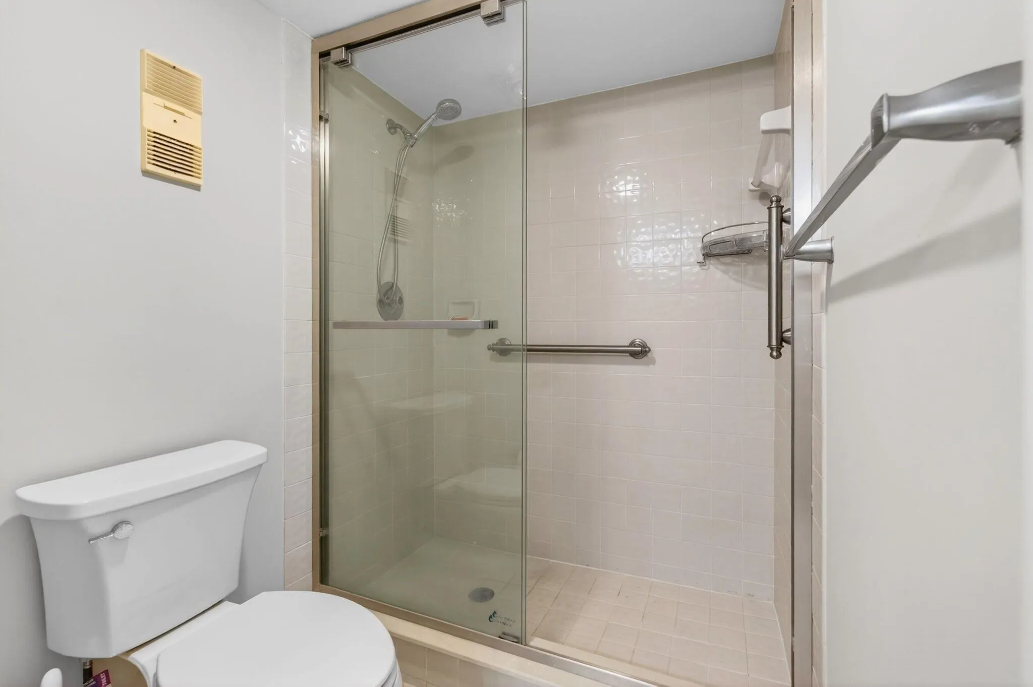 5574 Witney Drive, #109