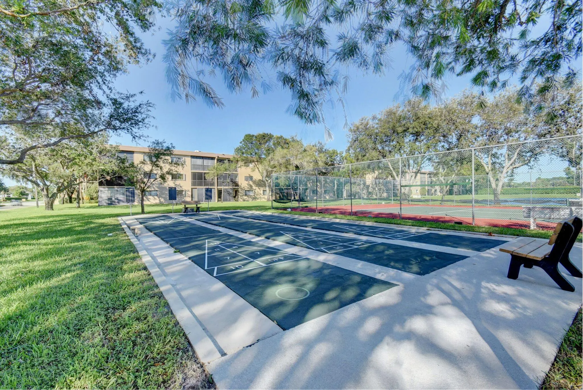5574 Witney Drive, #109
